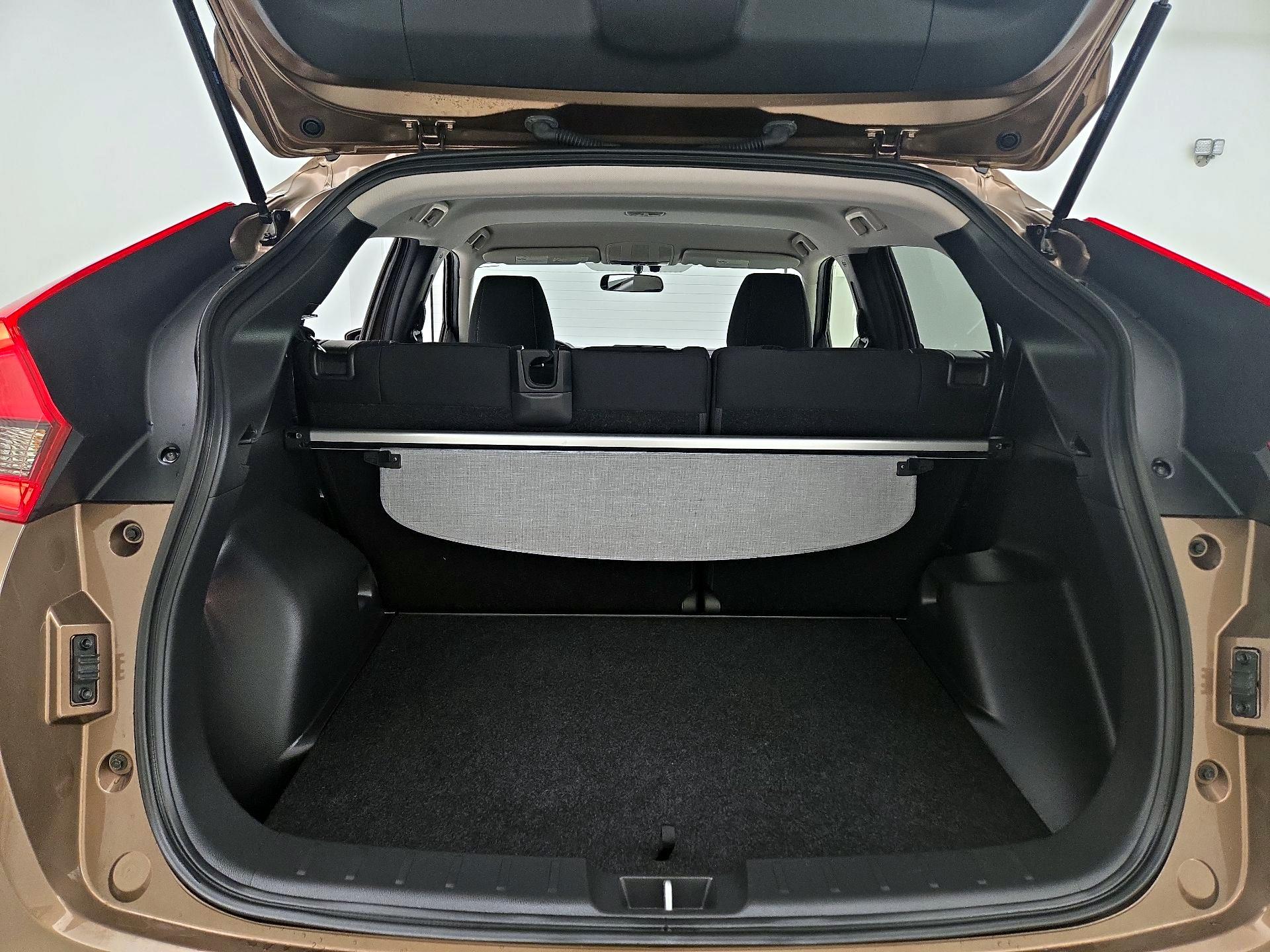 Thumbnail: 2019 Mitsubishi Eclipse Cross - 20