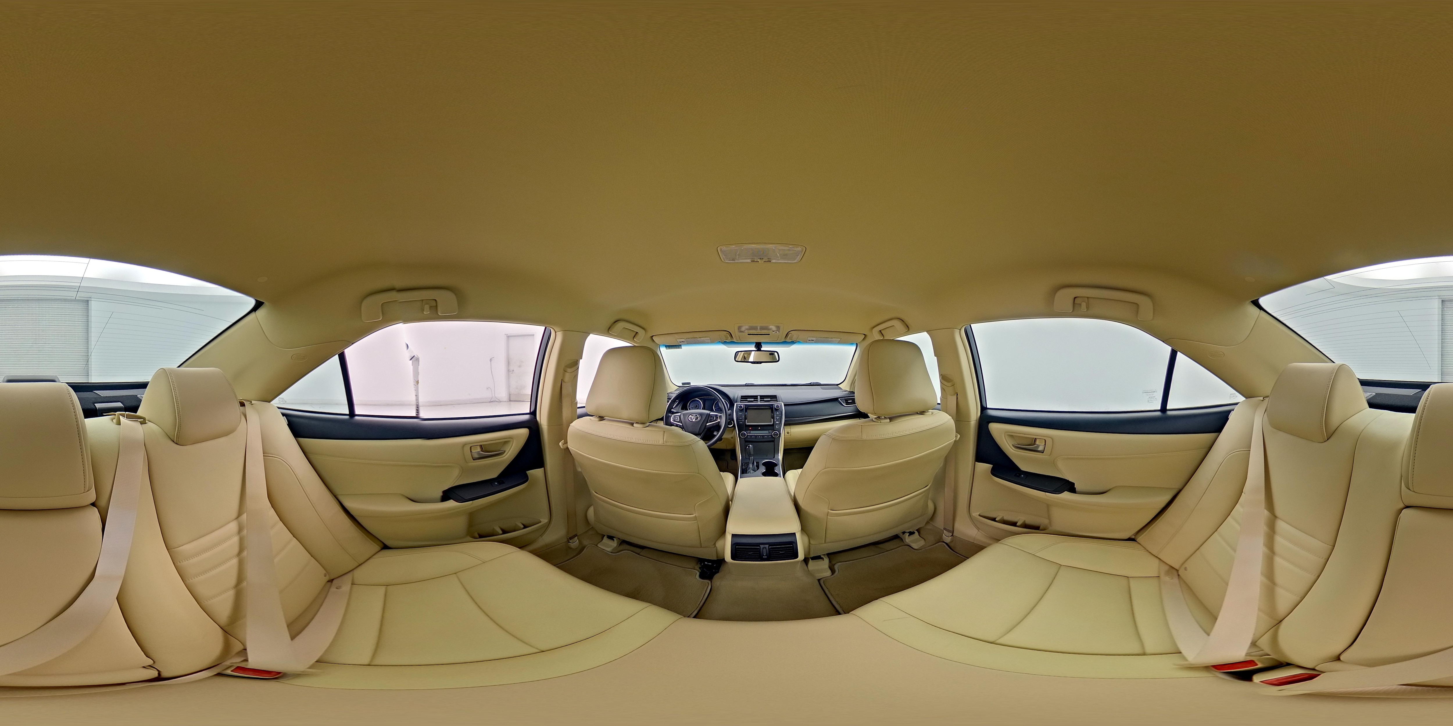 2015 Toyota Camry XLE - Photo 25