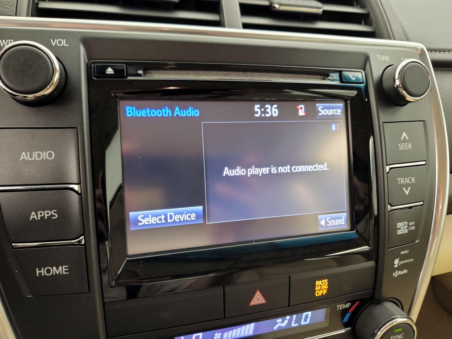 Thumbnail: 2015 Toyota Camry - 15