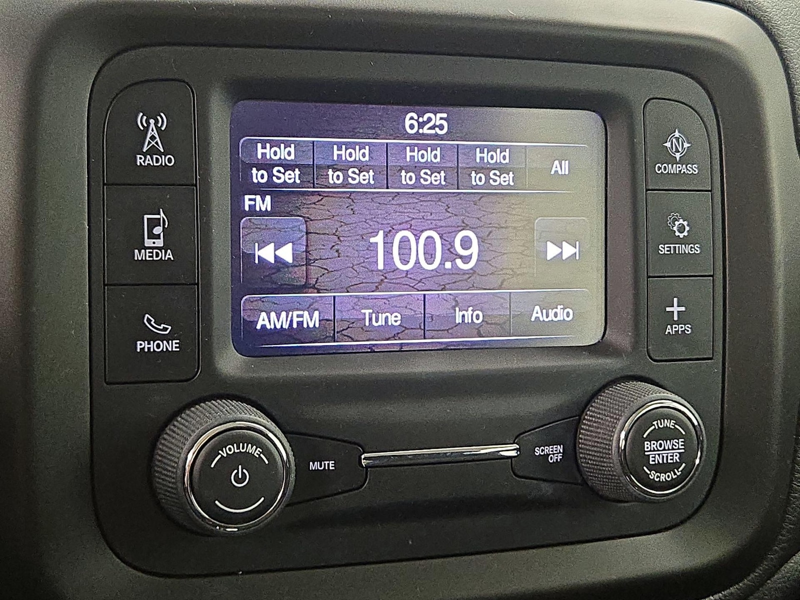 2020 Jeep Renegade Sport - Photo 16