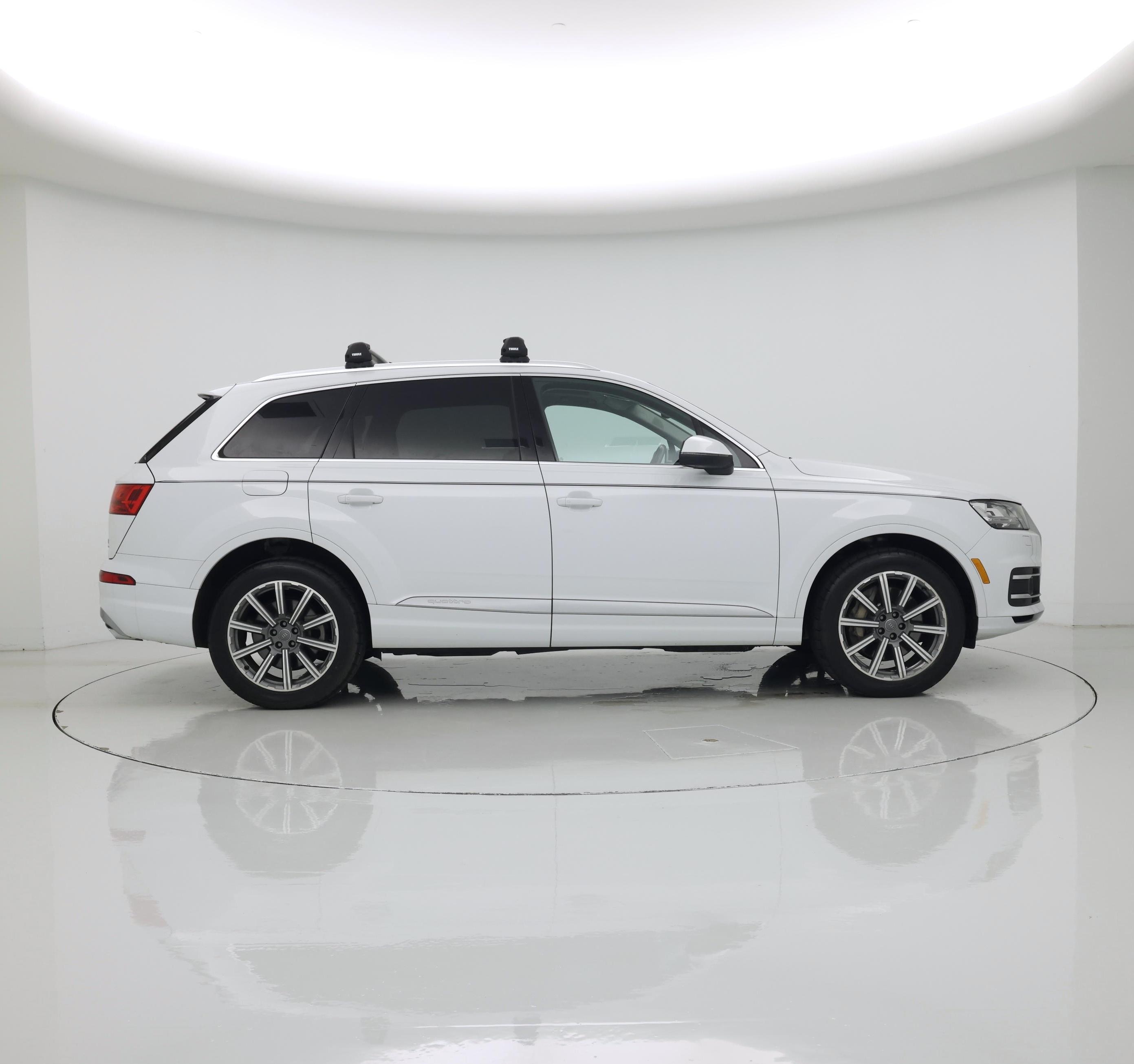 Thumbnail: 2018 Audi Q7 - 7