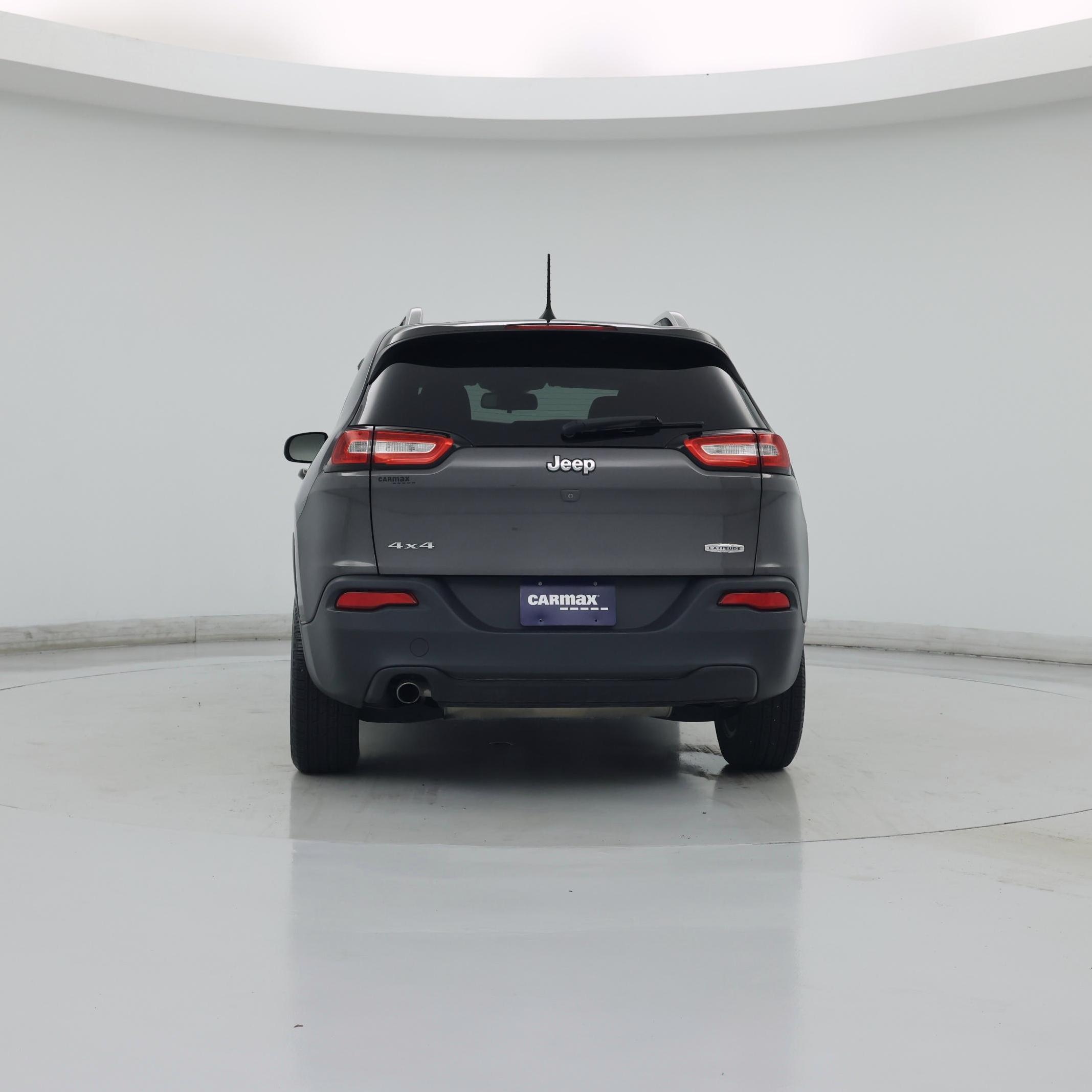Thumbnail: 2018 Jeep Cherokee - 6