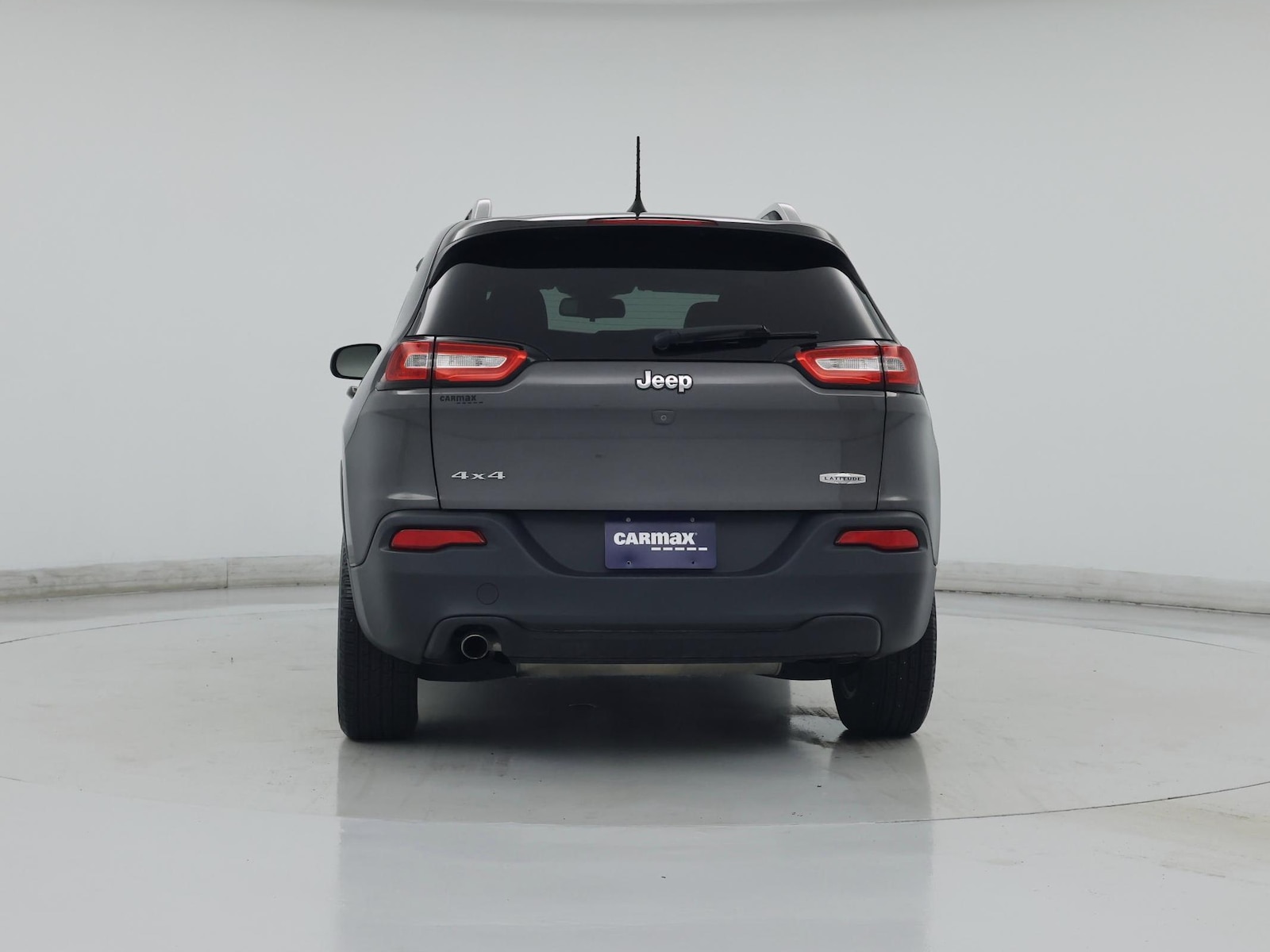 2018 Jeep Cherokee Latitude Plus - Photo 7