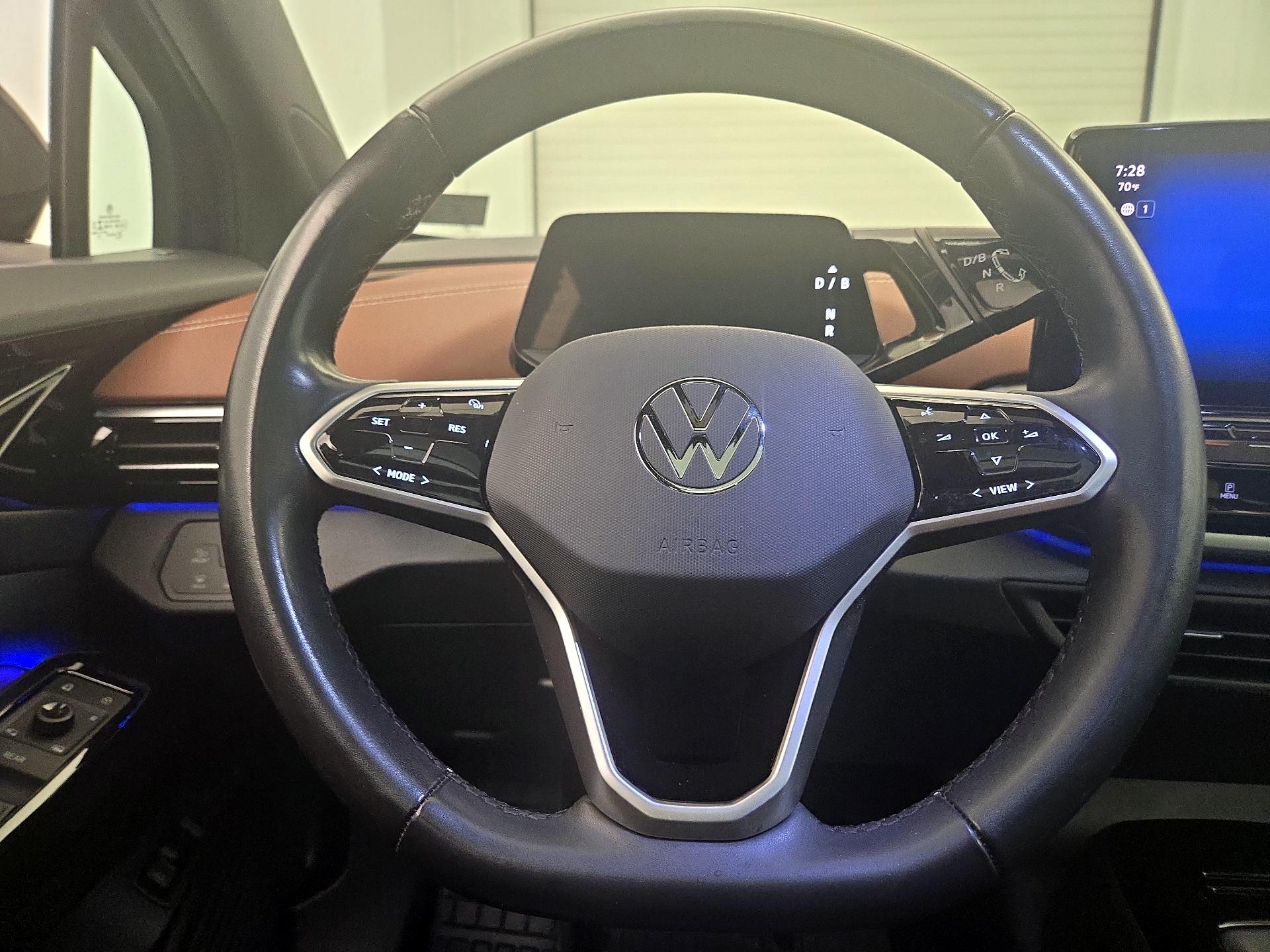 Thumbnail: 2022 Volkswagen ID.4 - 10