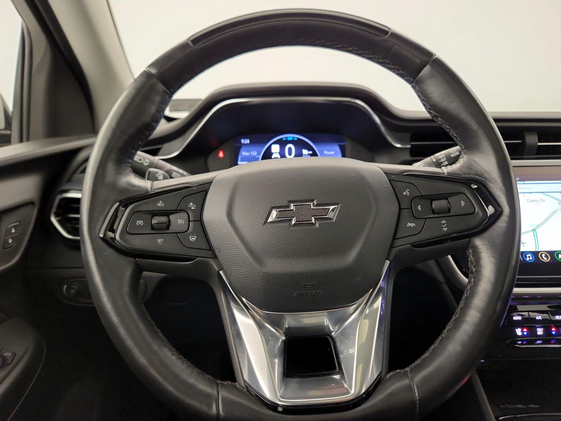 Thumbnail: 2023 Chevrolet Bolt EUV - 10