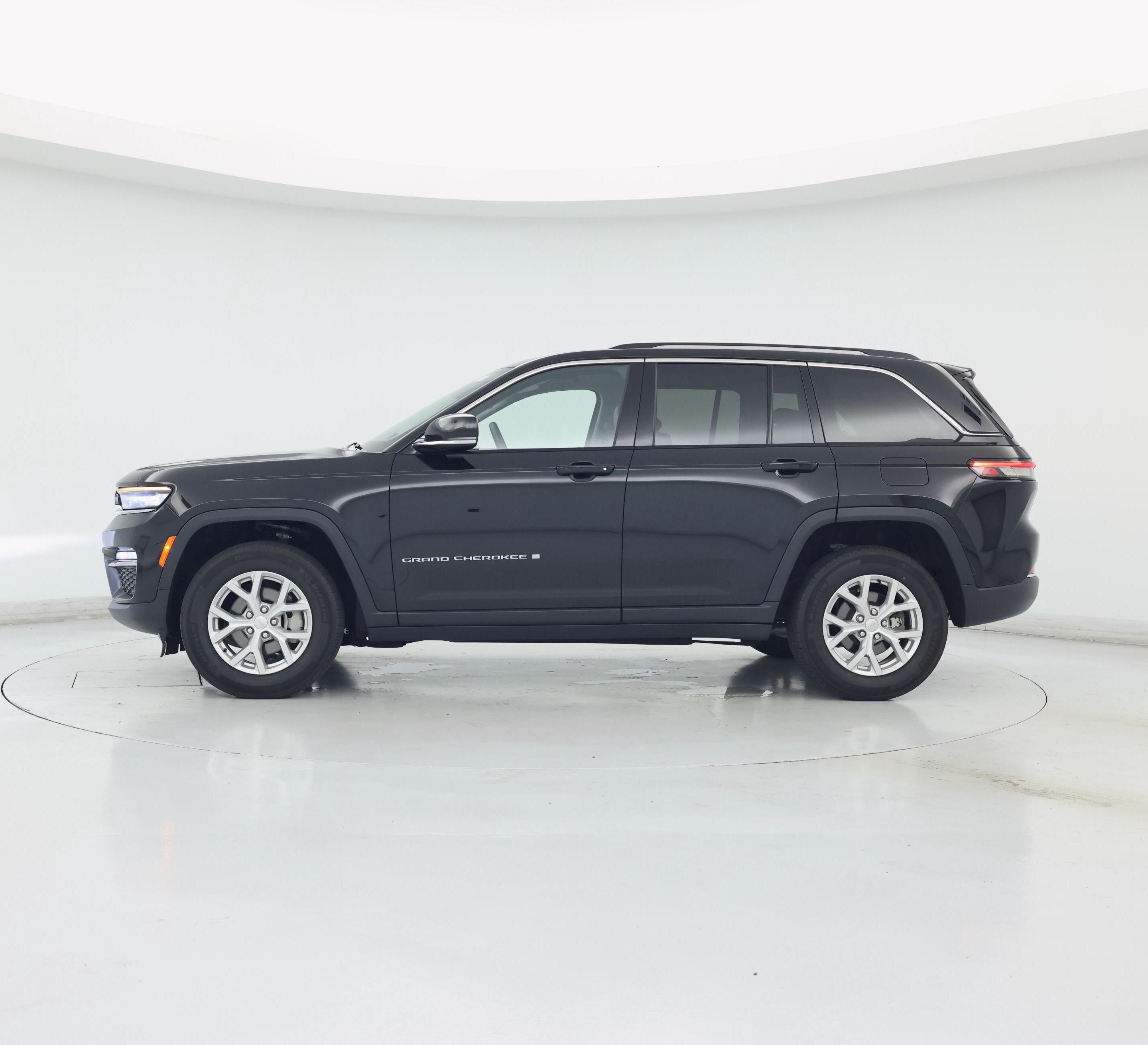 Thumbnail: 2023 Jeep Grand Cherokee - 3