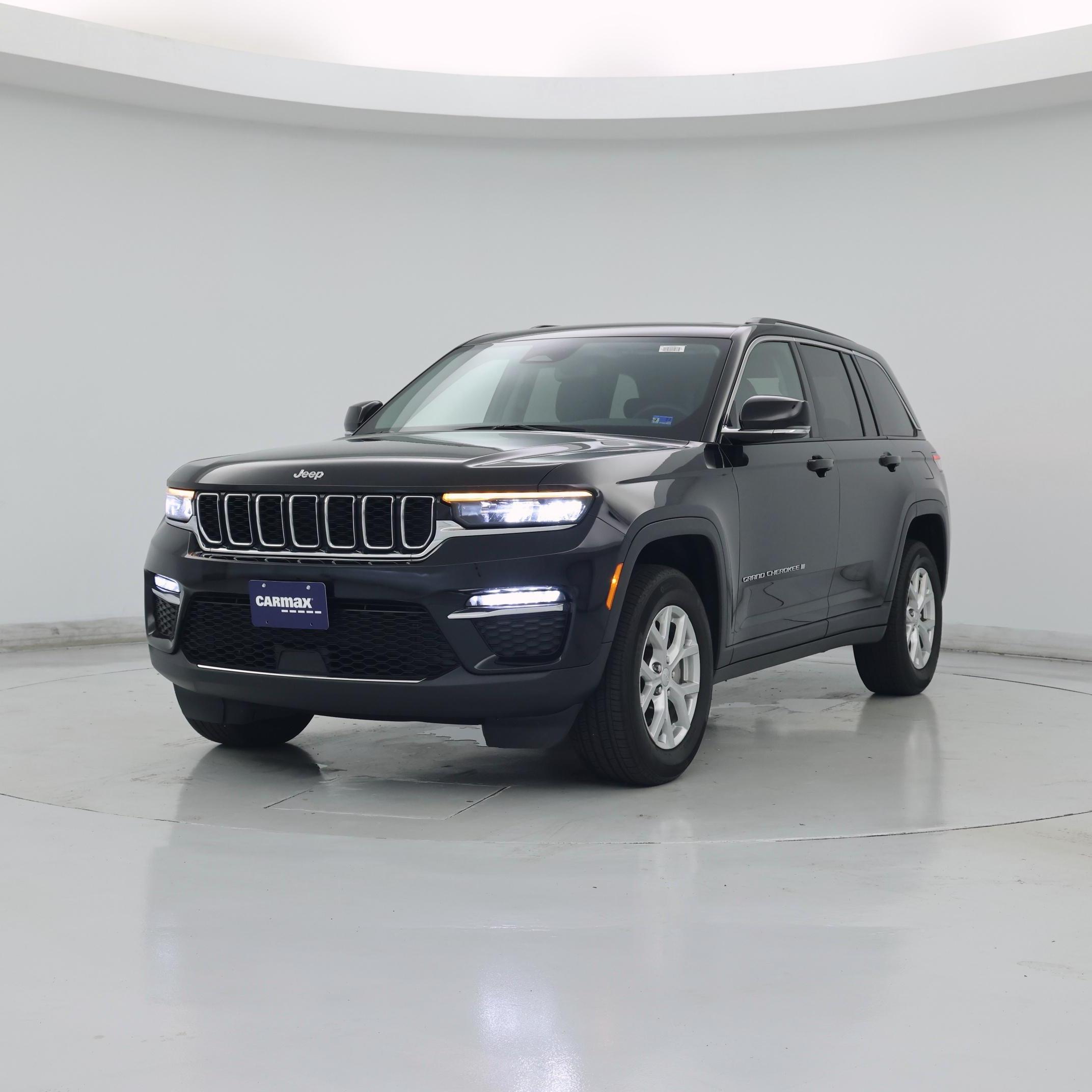 Thumbnail: 2023 Jeep Grand Cherokee - 4