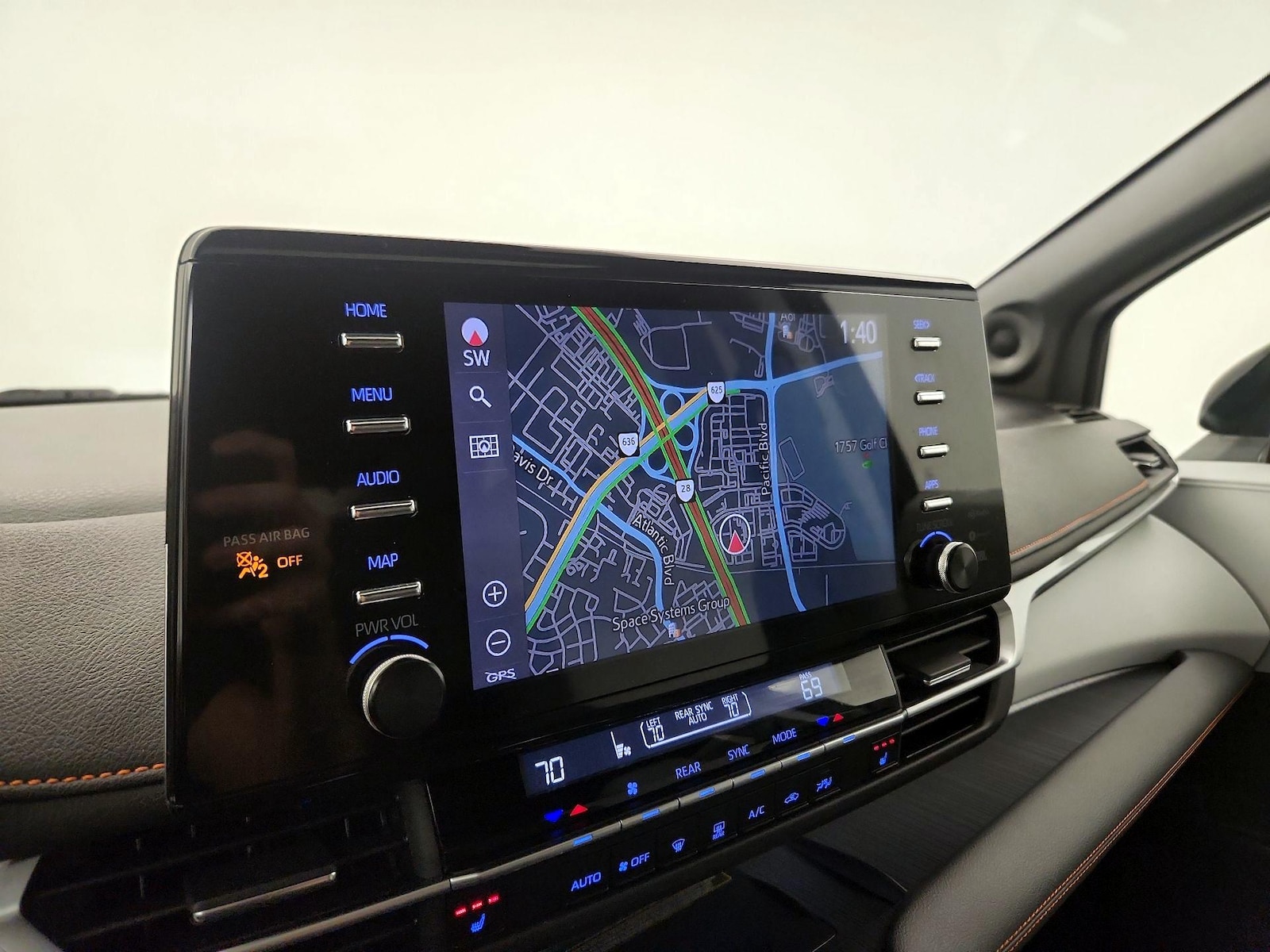 2024 Toyota Sienna XSE - Photo 15