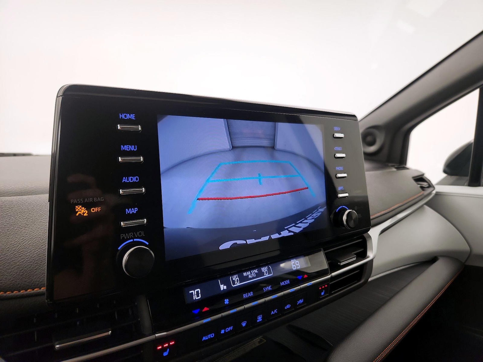 2024 Toyota Sienna XSE - Photo 16