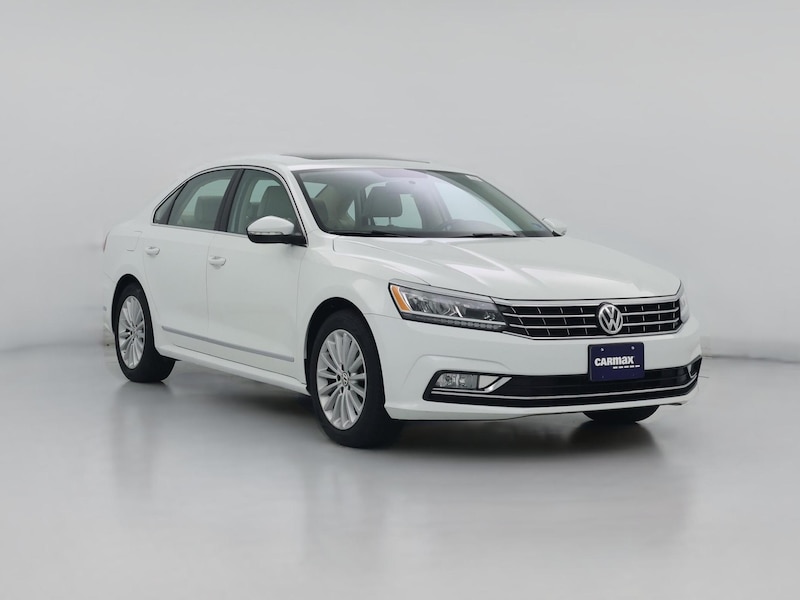 2017 Volkswagen Passat SE -
                  Sterling, VA