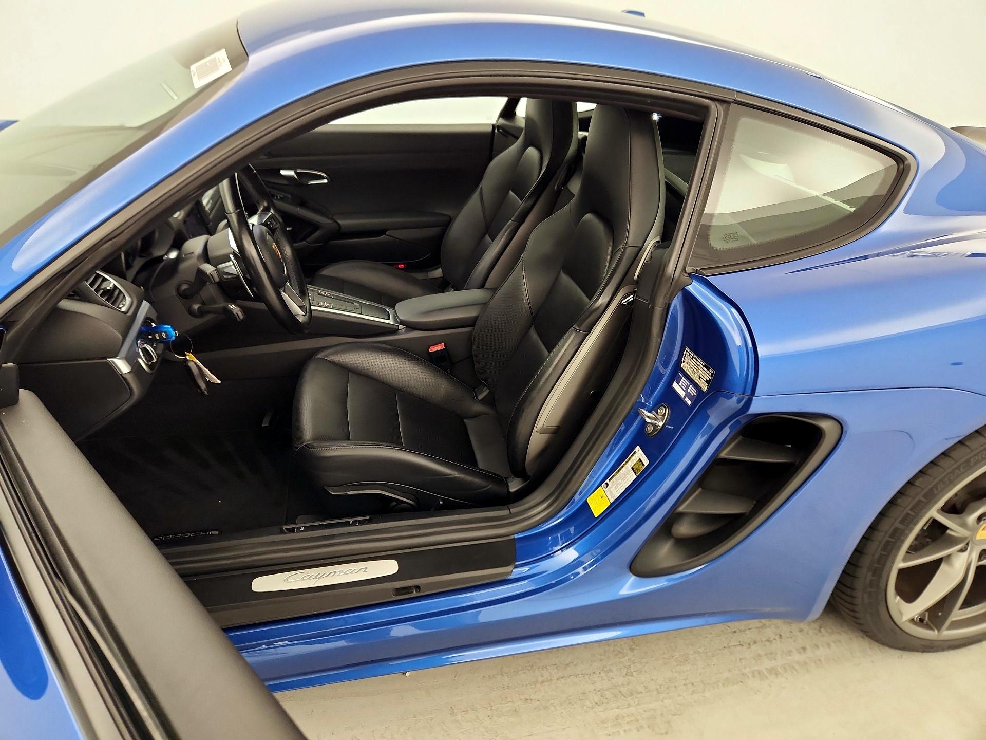 Thumbnail: 2017 Porsche 718 Cayman - 11