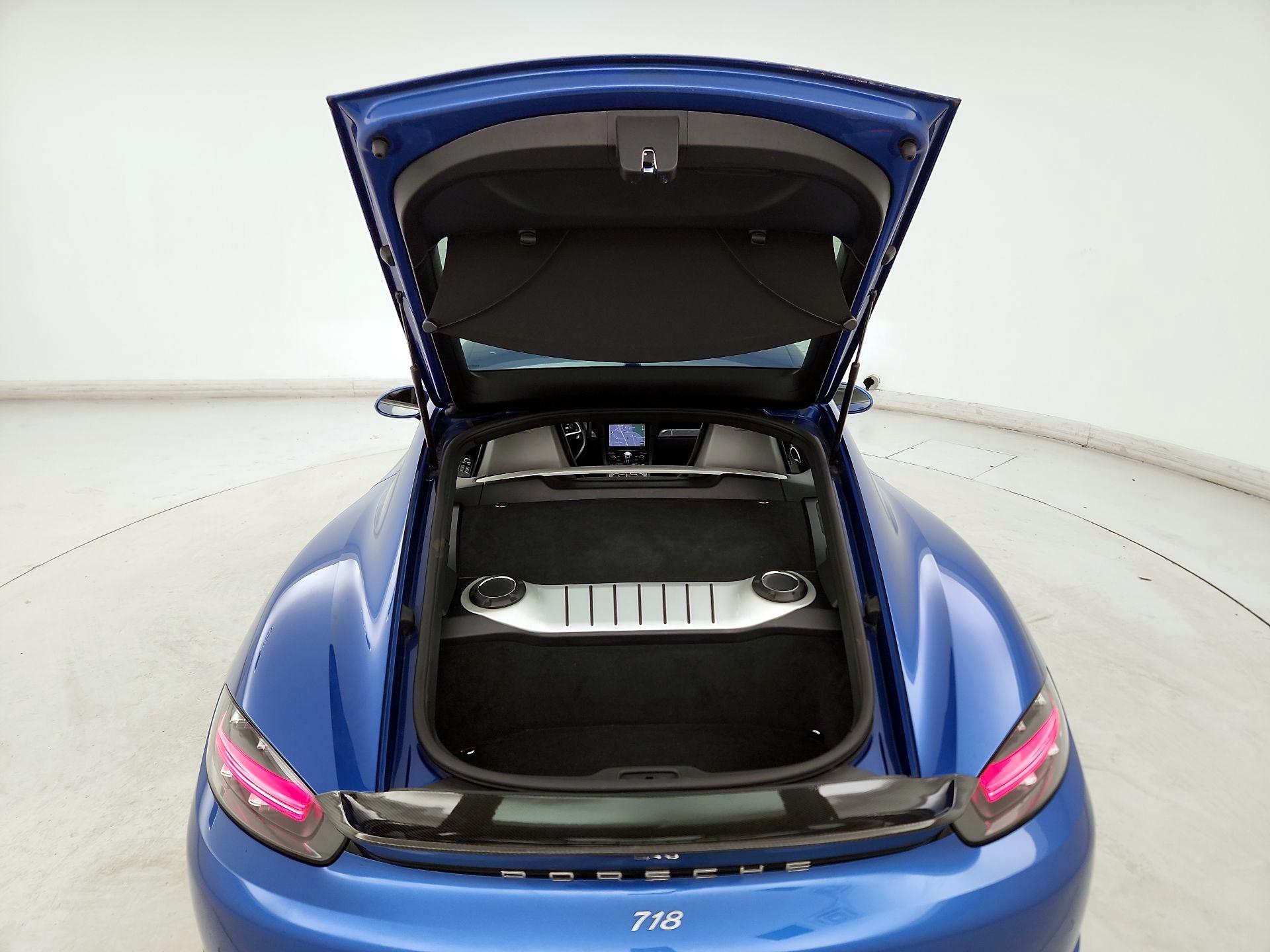 Thumbnail: 2017 Porsche 718 Cayman - 20