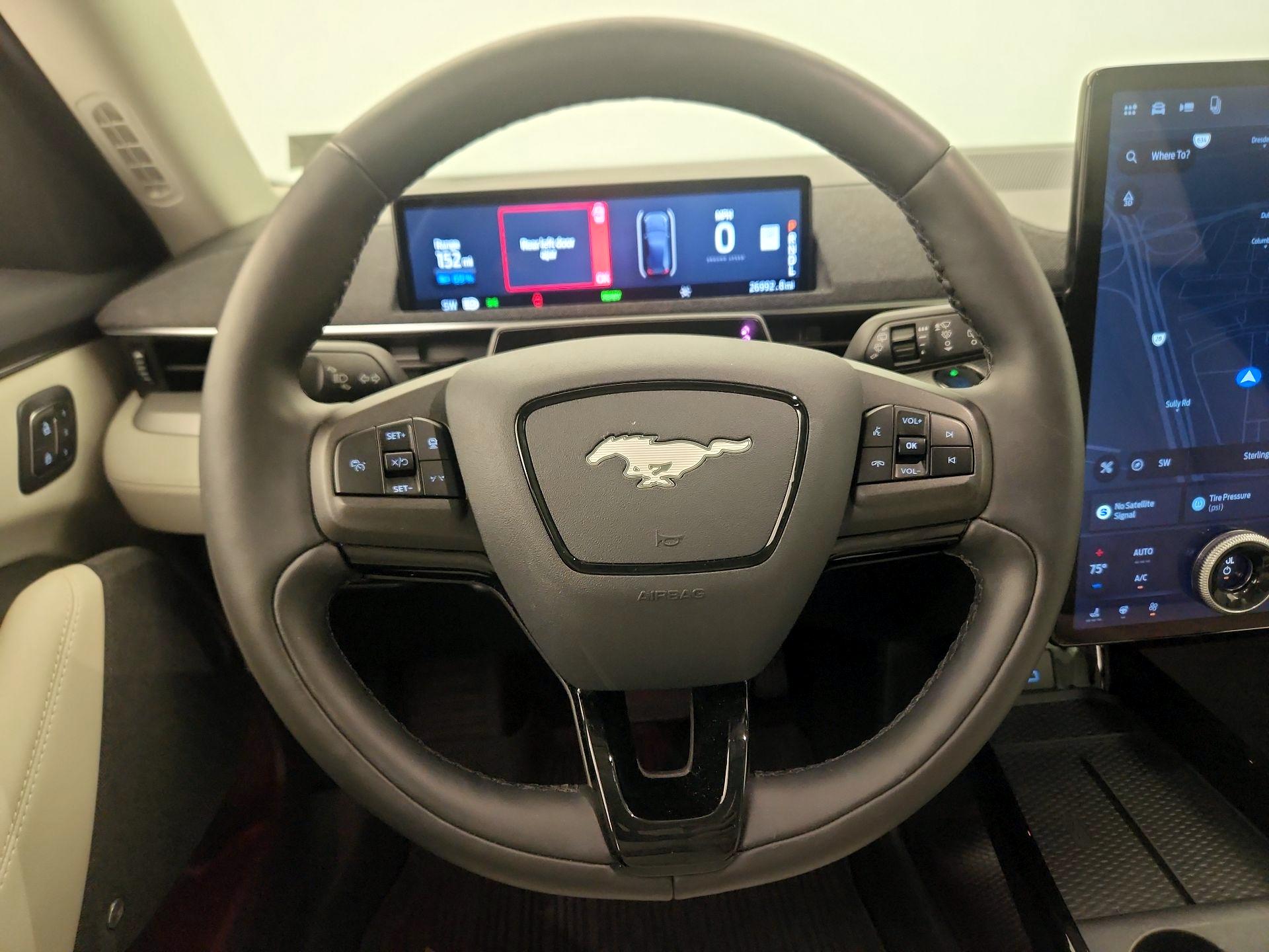 Thumbnail: 2022 Ford Mustang Mach-E - 10
