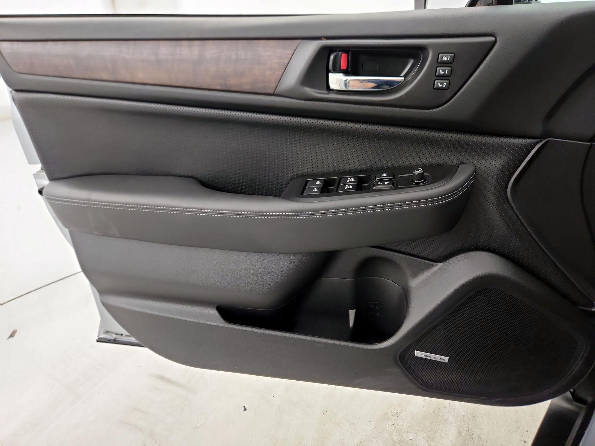 Thumbnail: 2016 Subaru Outback - 12