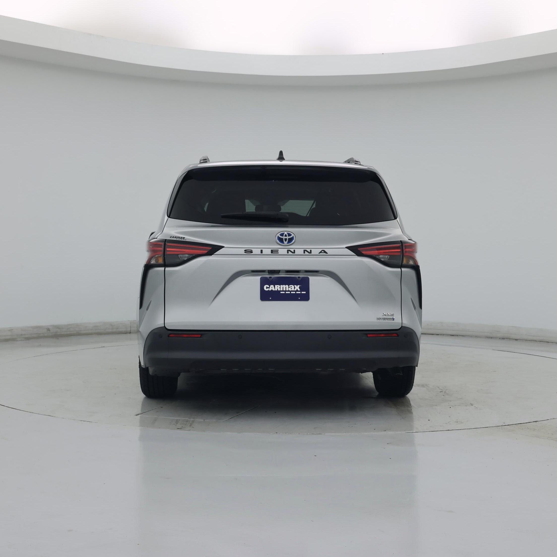 Thumbnail: 2022 Toyota Sienna - 6