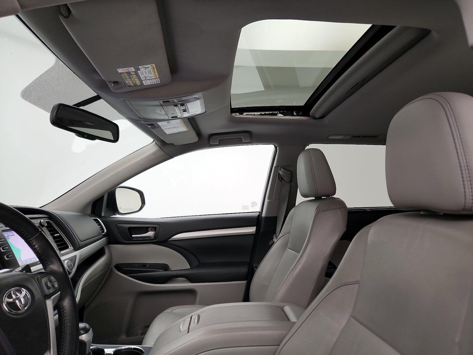 Sunroof(s) & Overhead Airbags