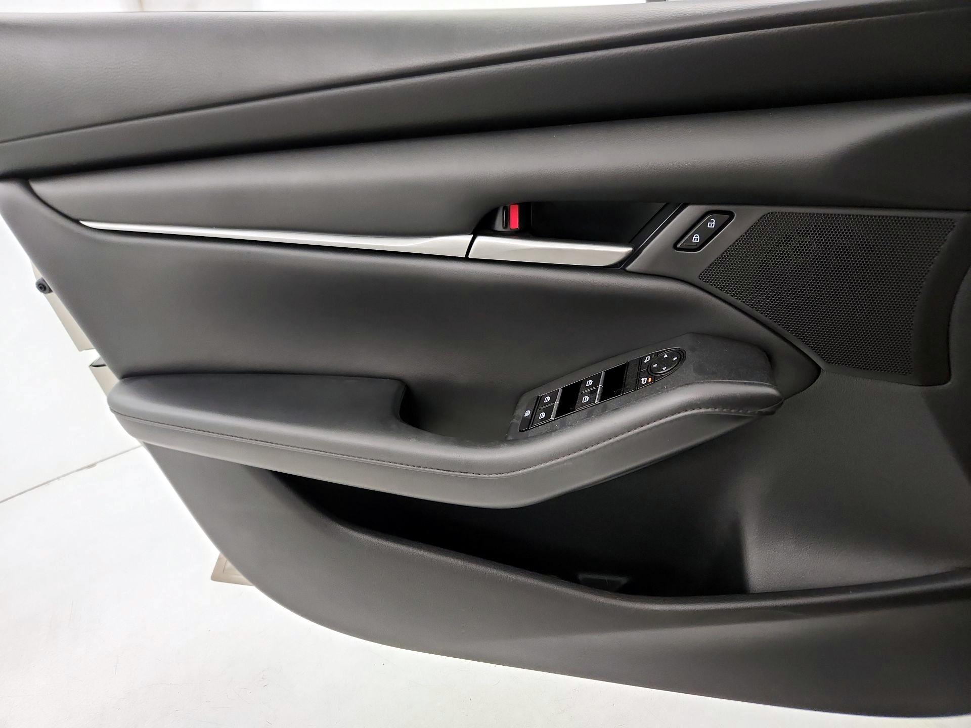 Thumbnail: 2023 Mazda Mazda3 - 12