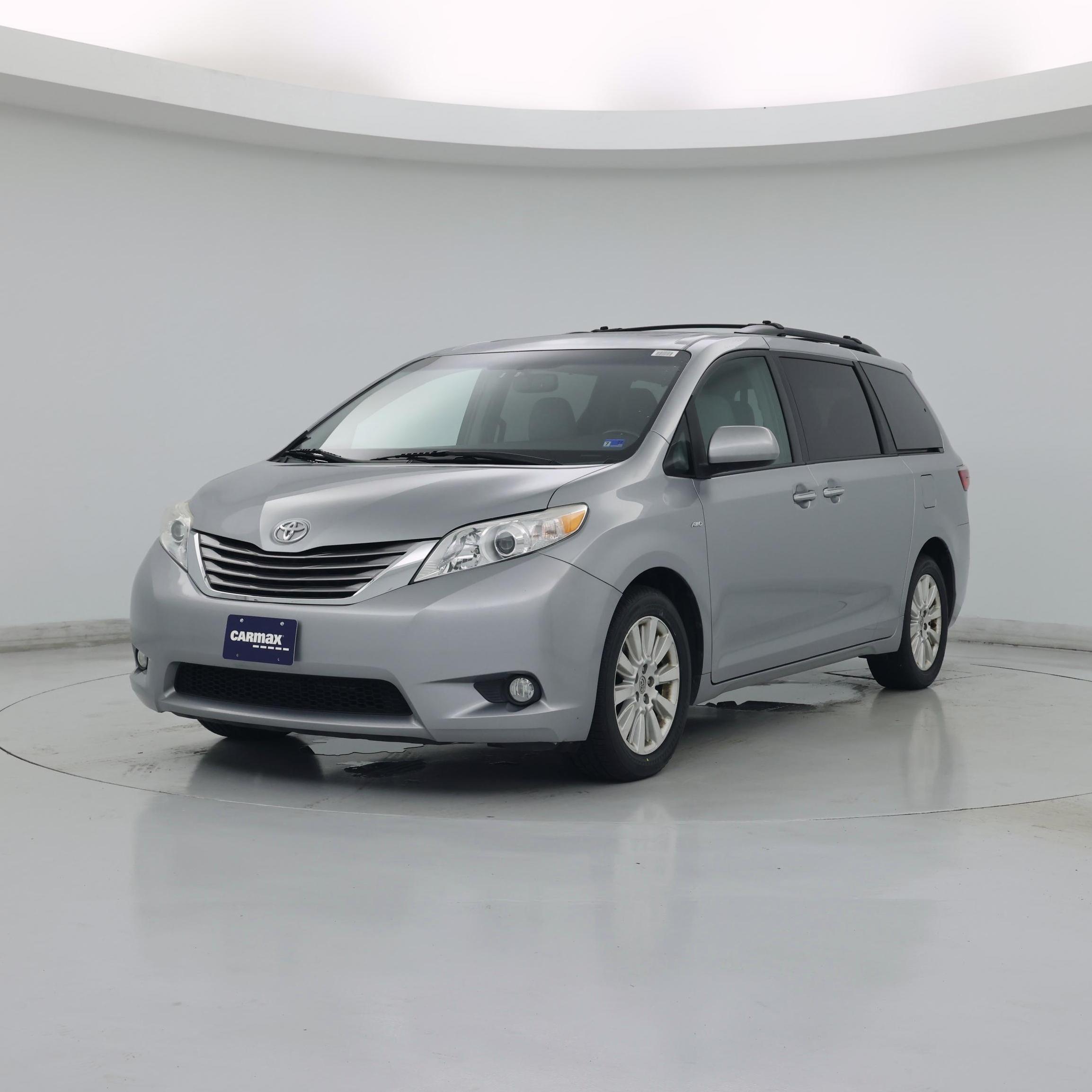 Thumbnail: 2016 Toyota Sienna - 4