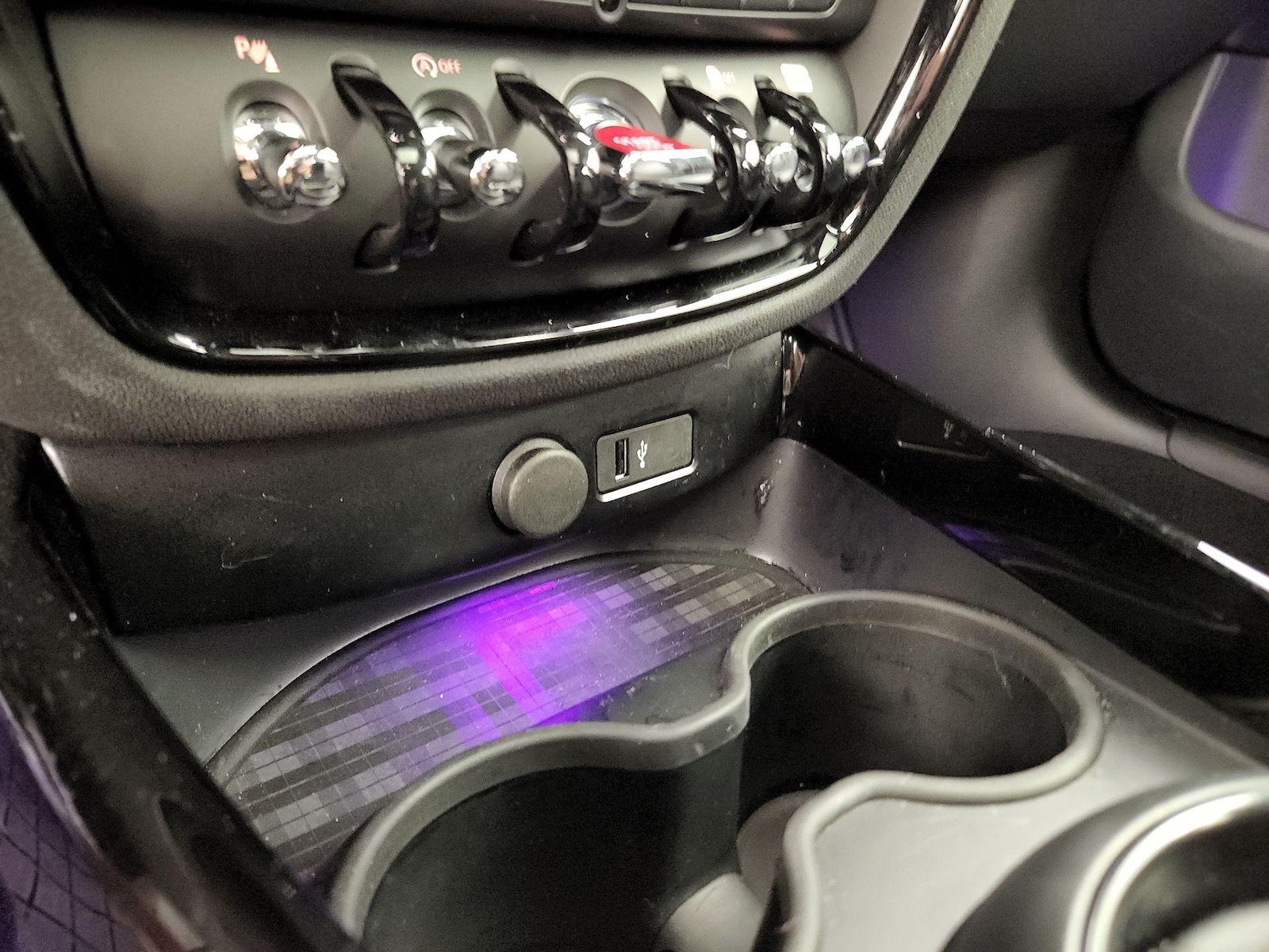 2023 MINI Clubman S - Photo 20