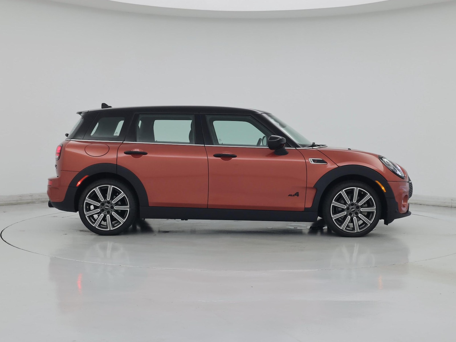 2023 MINI Clubman S - Photo 8