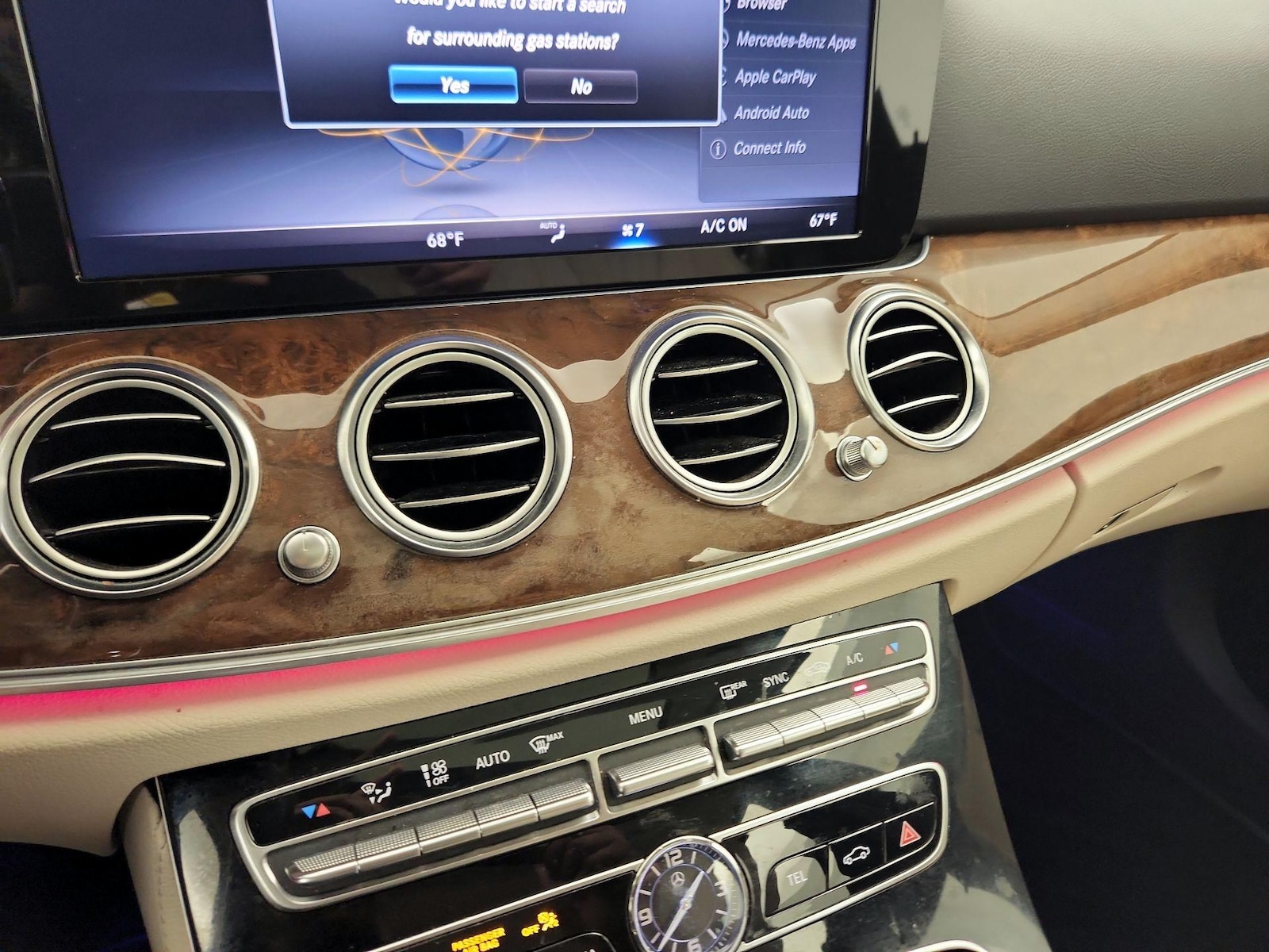 2018 Mercedes-Benz E-Class E300 - Photo 17