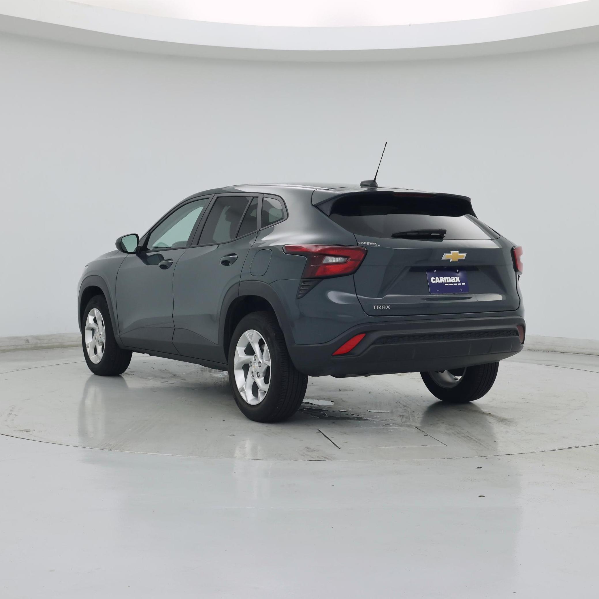 Thumbnail: 2025 Chevrolet Trax - 2