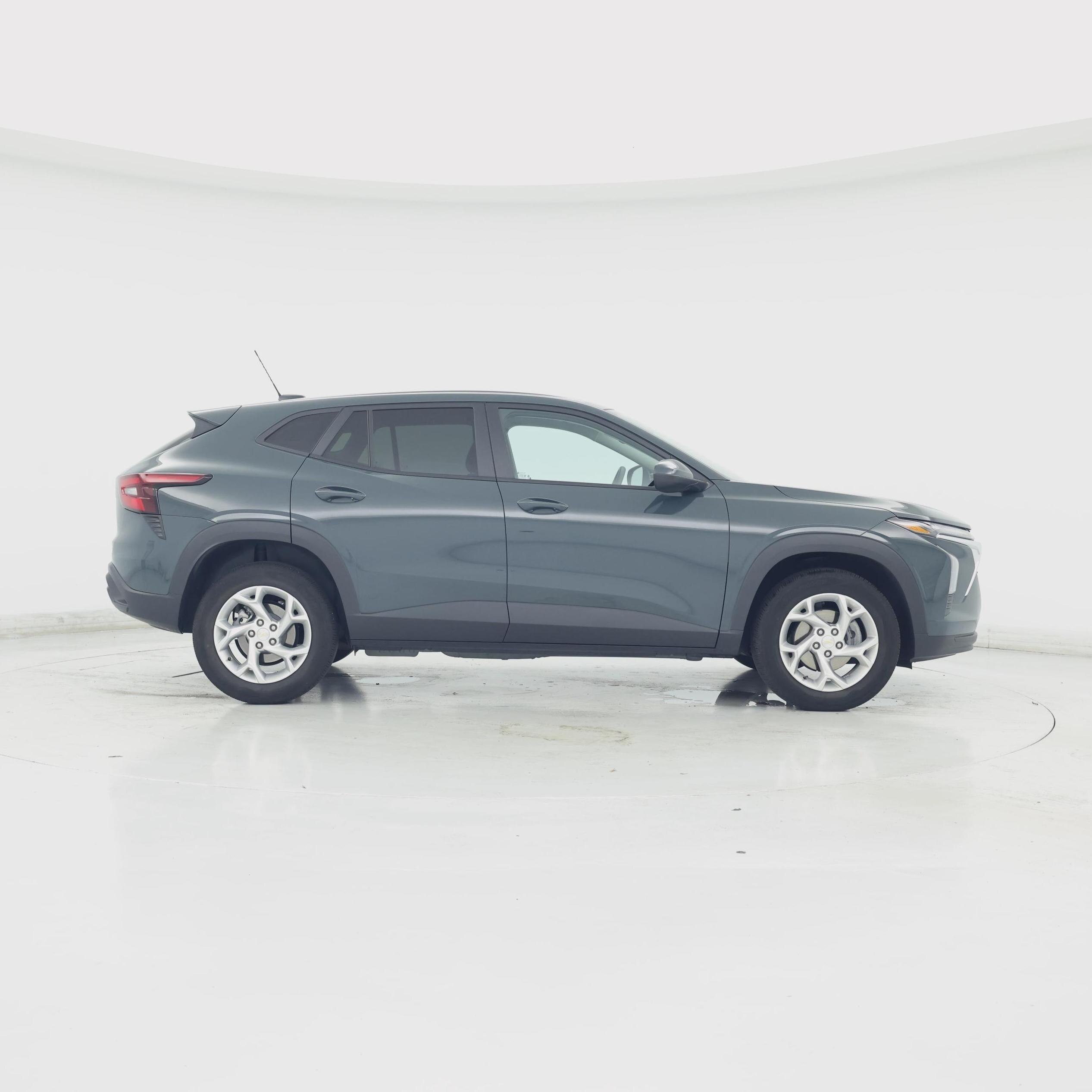Thumbnail: 2025 Chevrolet Trax - 7
