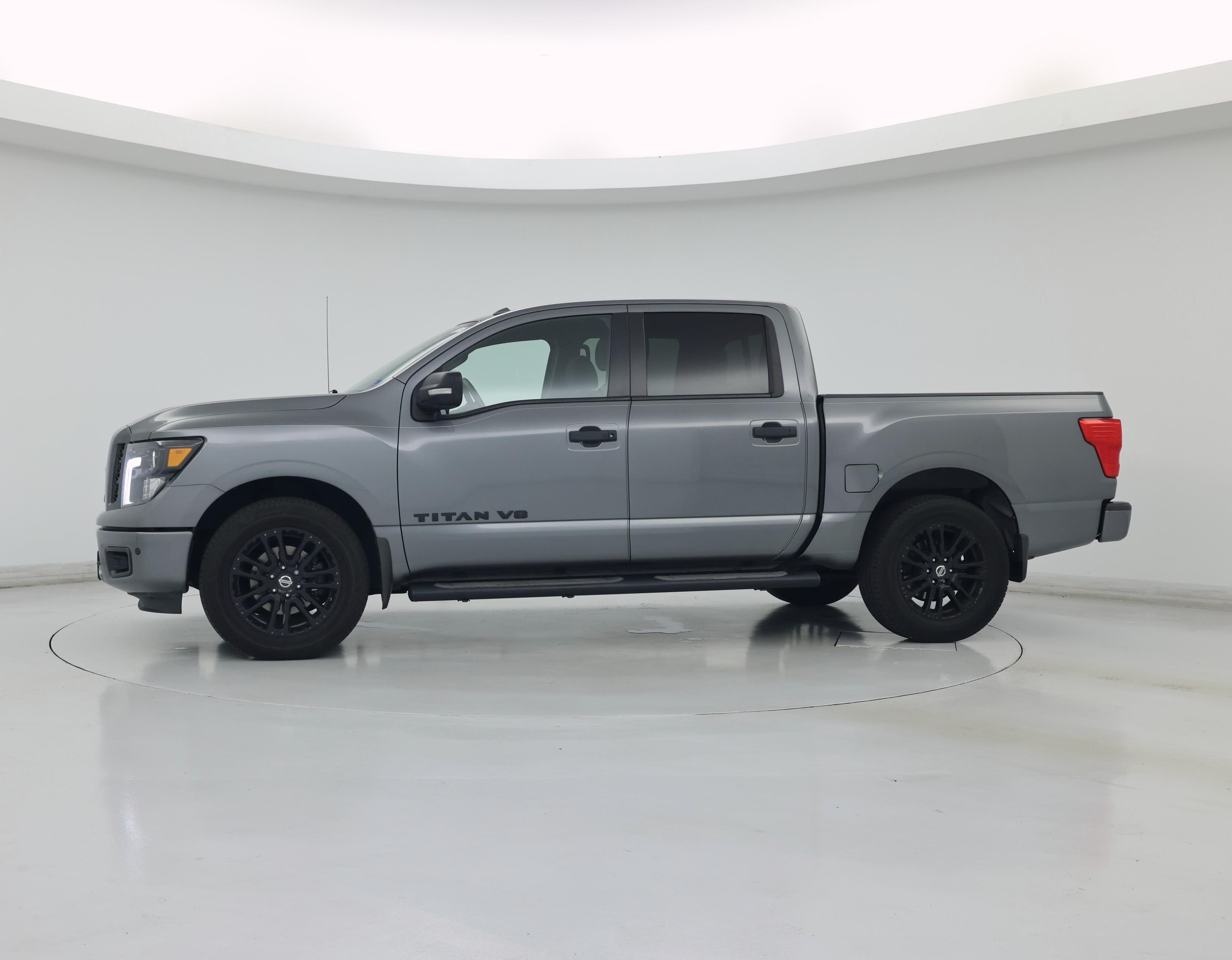 Thumbnail: 2018 Nissan Titan - 3