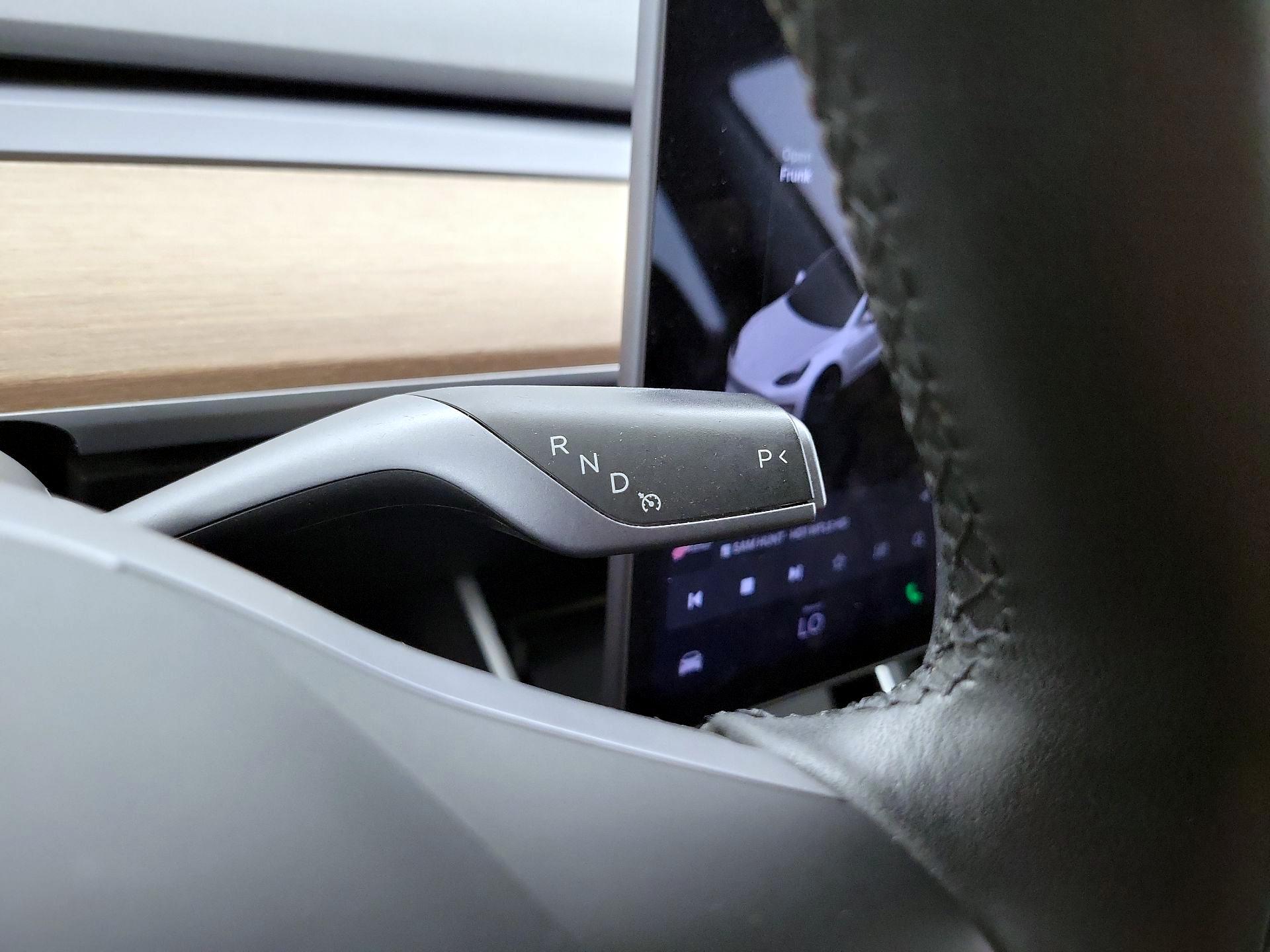 Thumbnail: 2020 Tesla Model 3 - 17