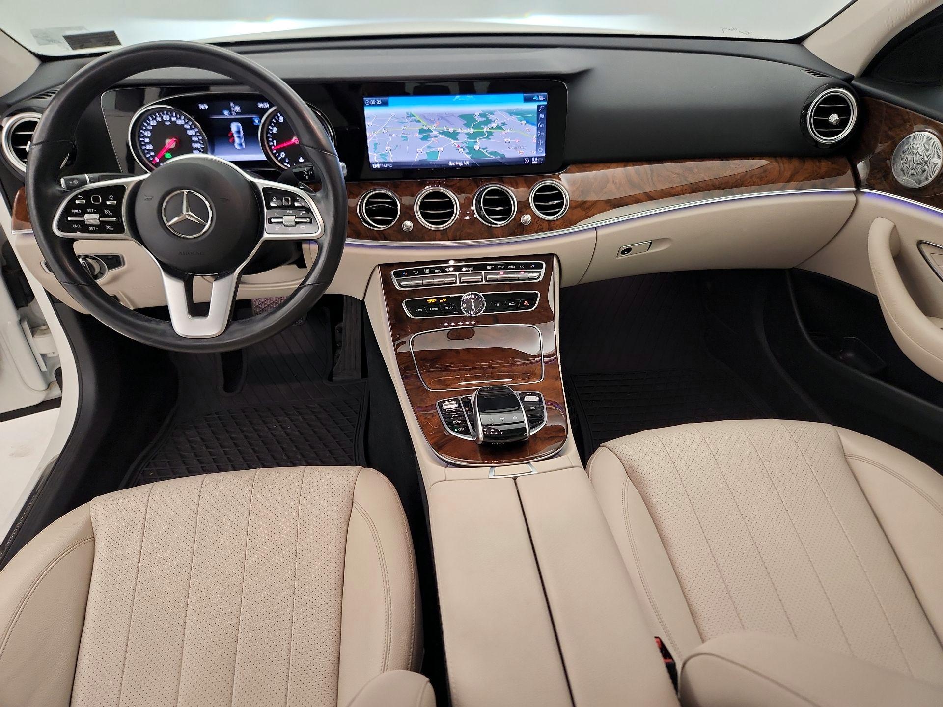 Thumbnail: 2019 Mercedes-Benz E-Class - 9
