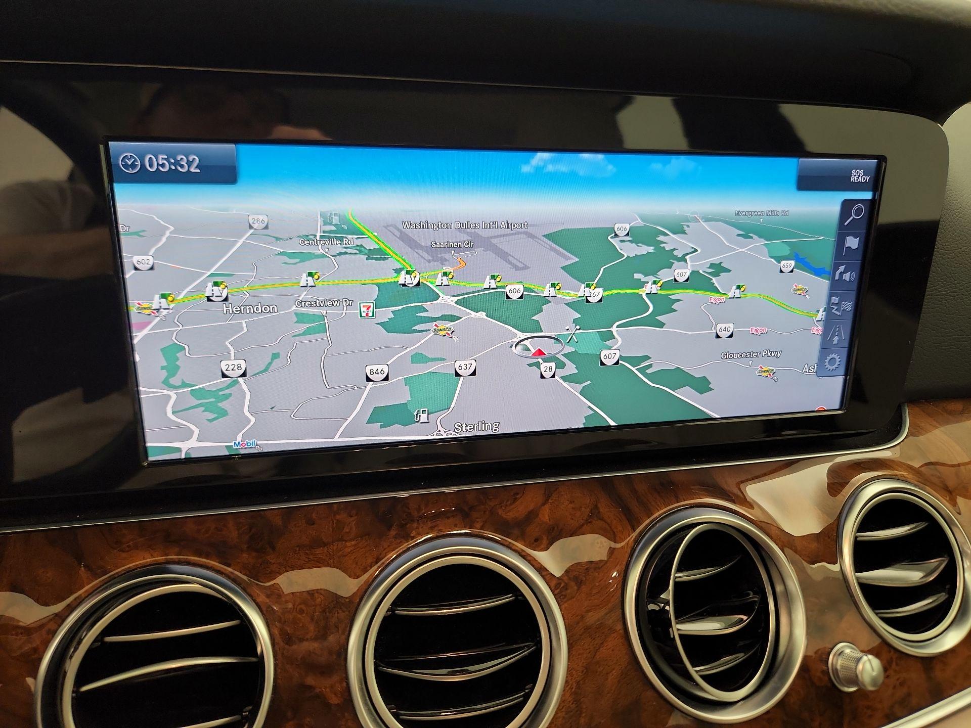 Thumbnail: 2019 Mercedes-Benz E-Class - 14
