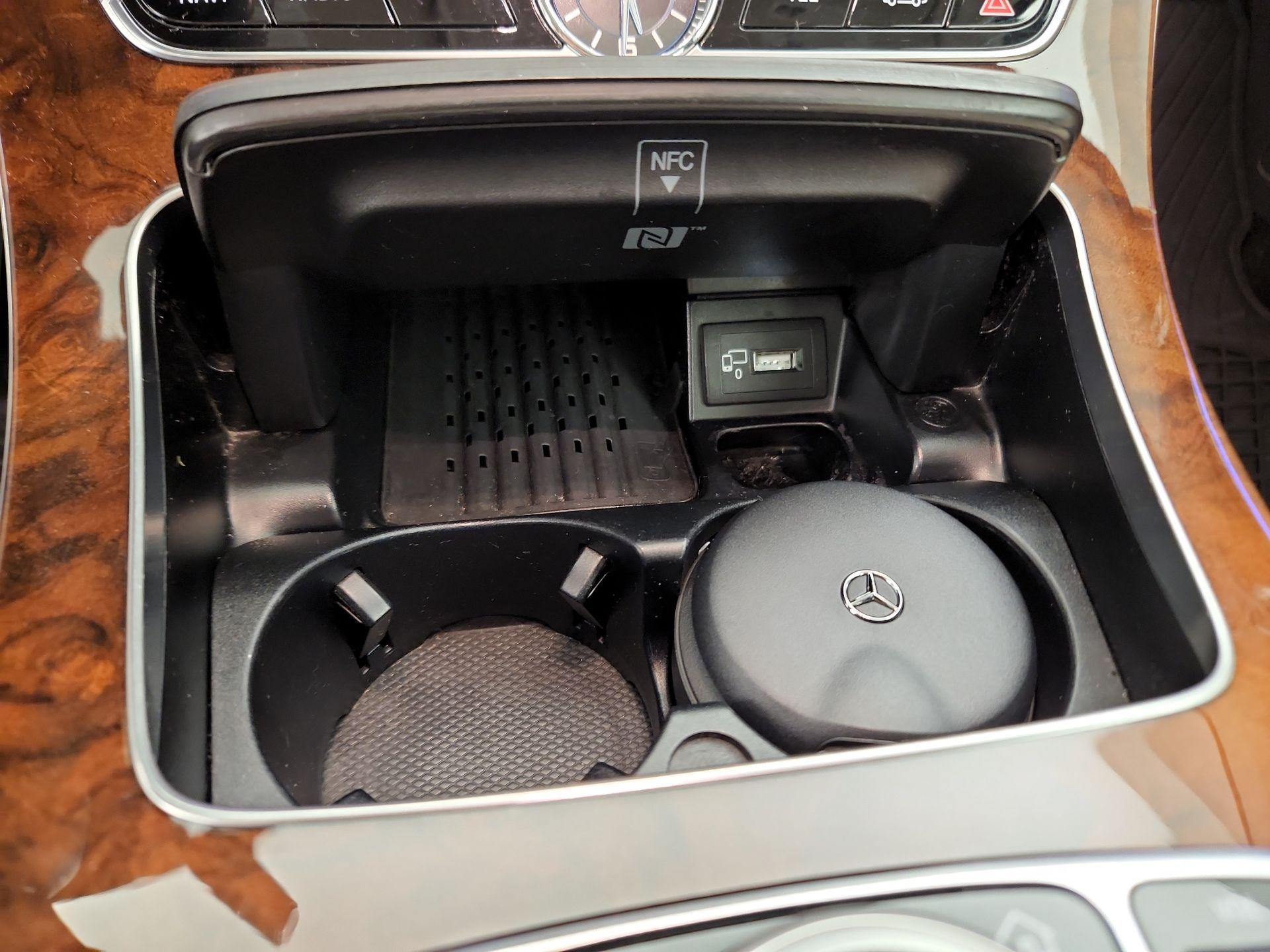 Thumbnail: 2019 Mercedes-Benz E-Class - 18