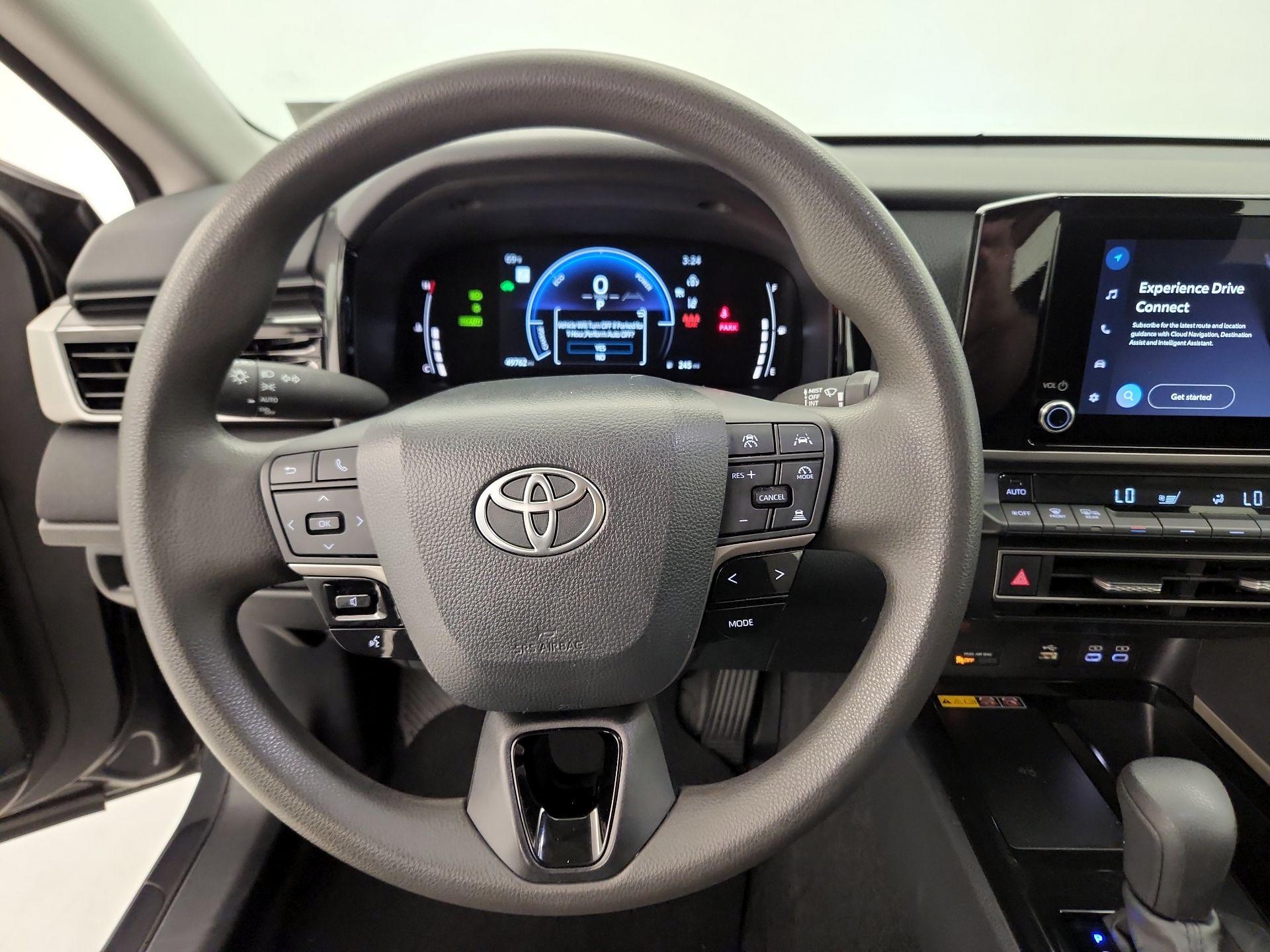 Thumbnail: 2025 Toyota Camry - 10