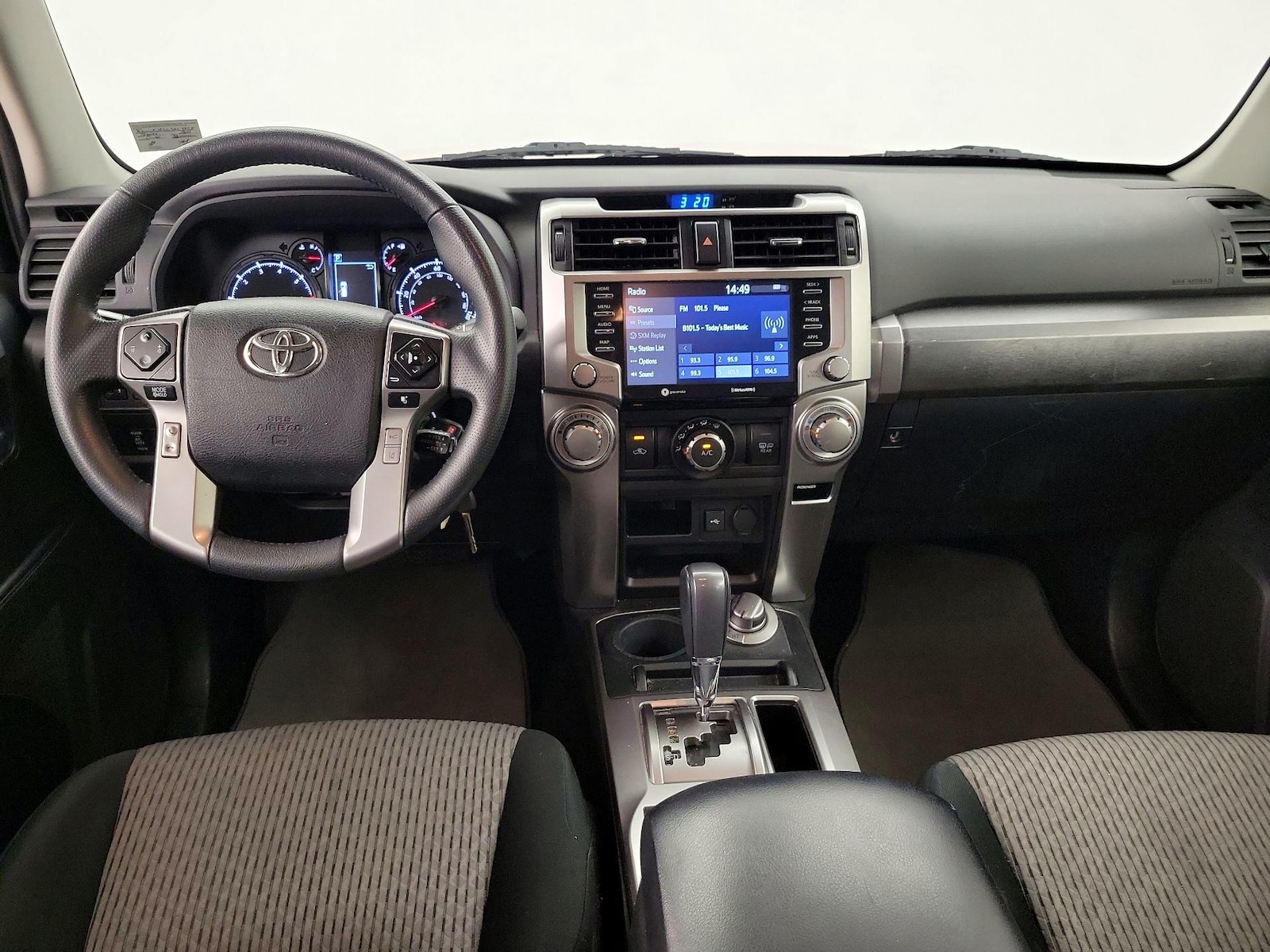 2021 Toyota 4Runner SR5 - Photo 10