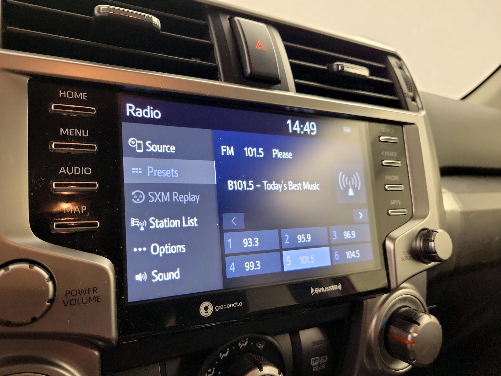 2021 Toyota 4Runner SR5 - Photo 16