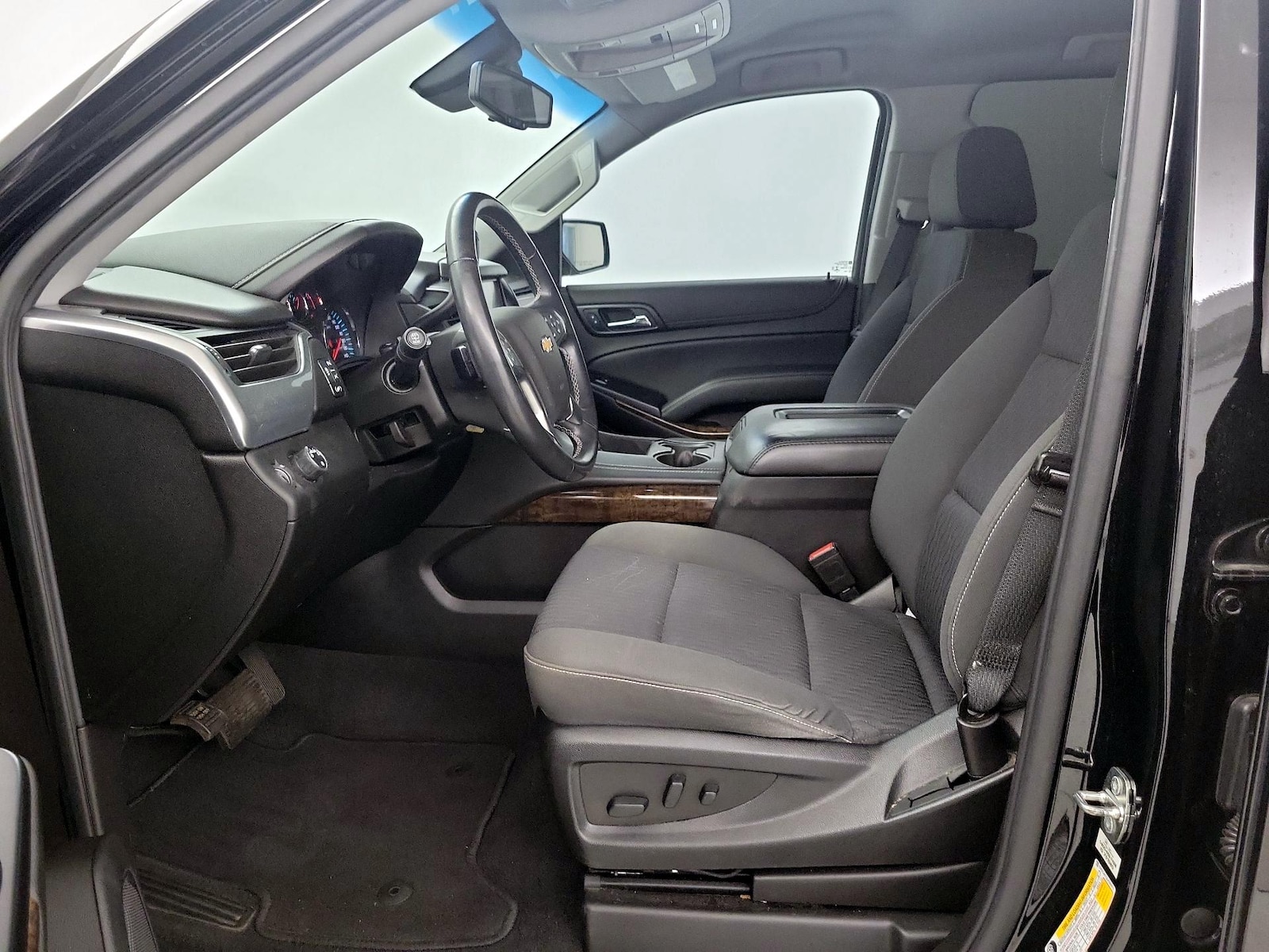 Power Seat(s) & Side Airbags