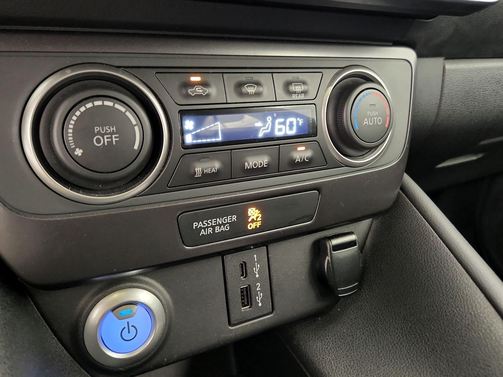 2022 Nissan LEAF S - Photo 17
