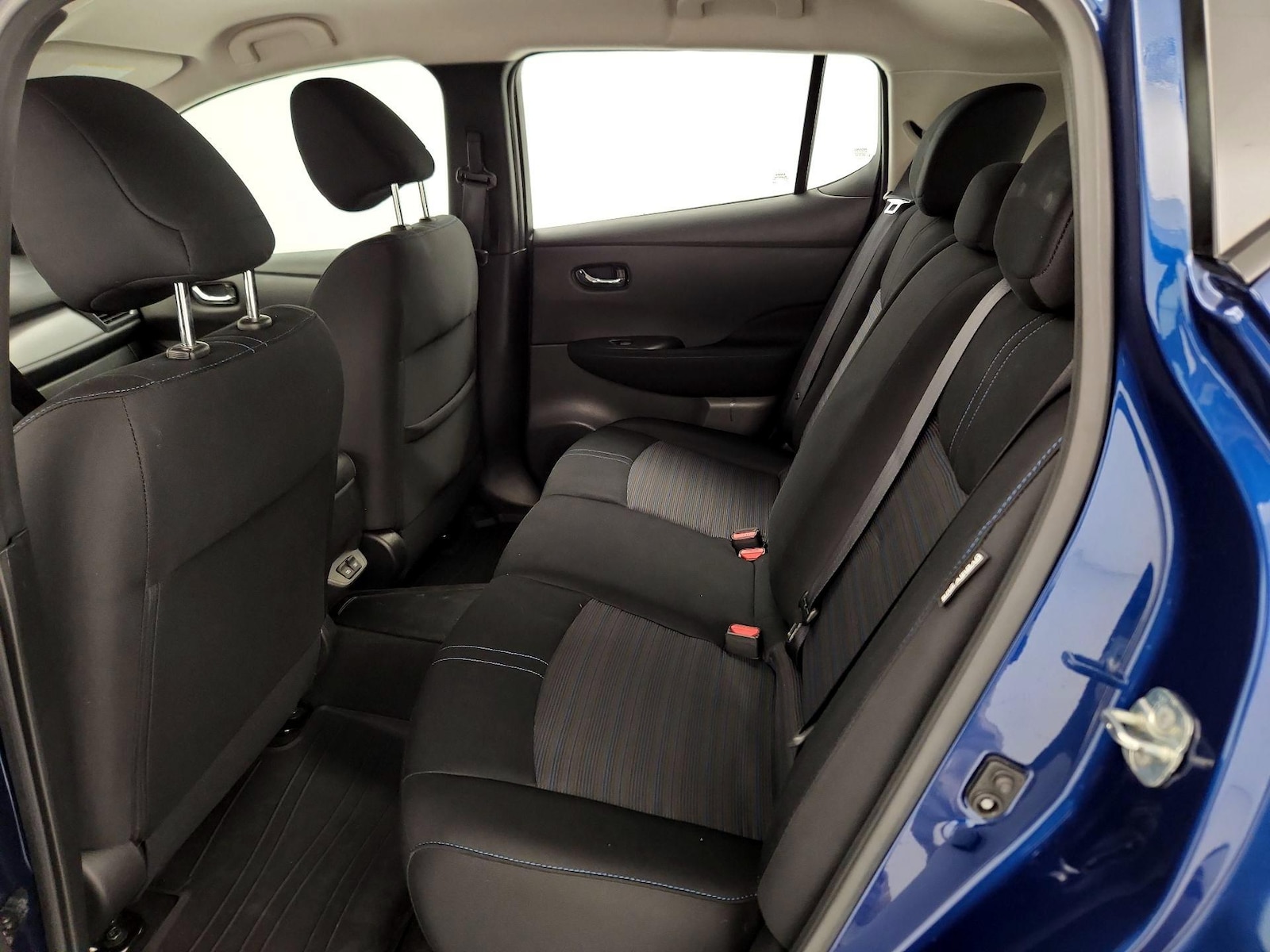 2022 Nissan LEAF S - Photo 20