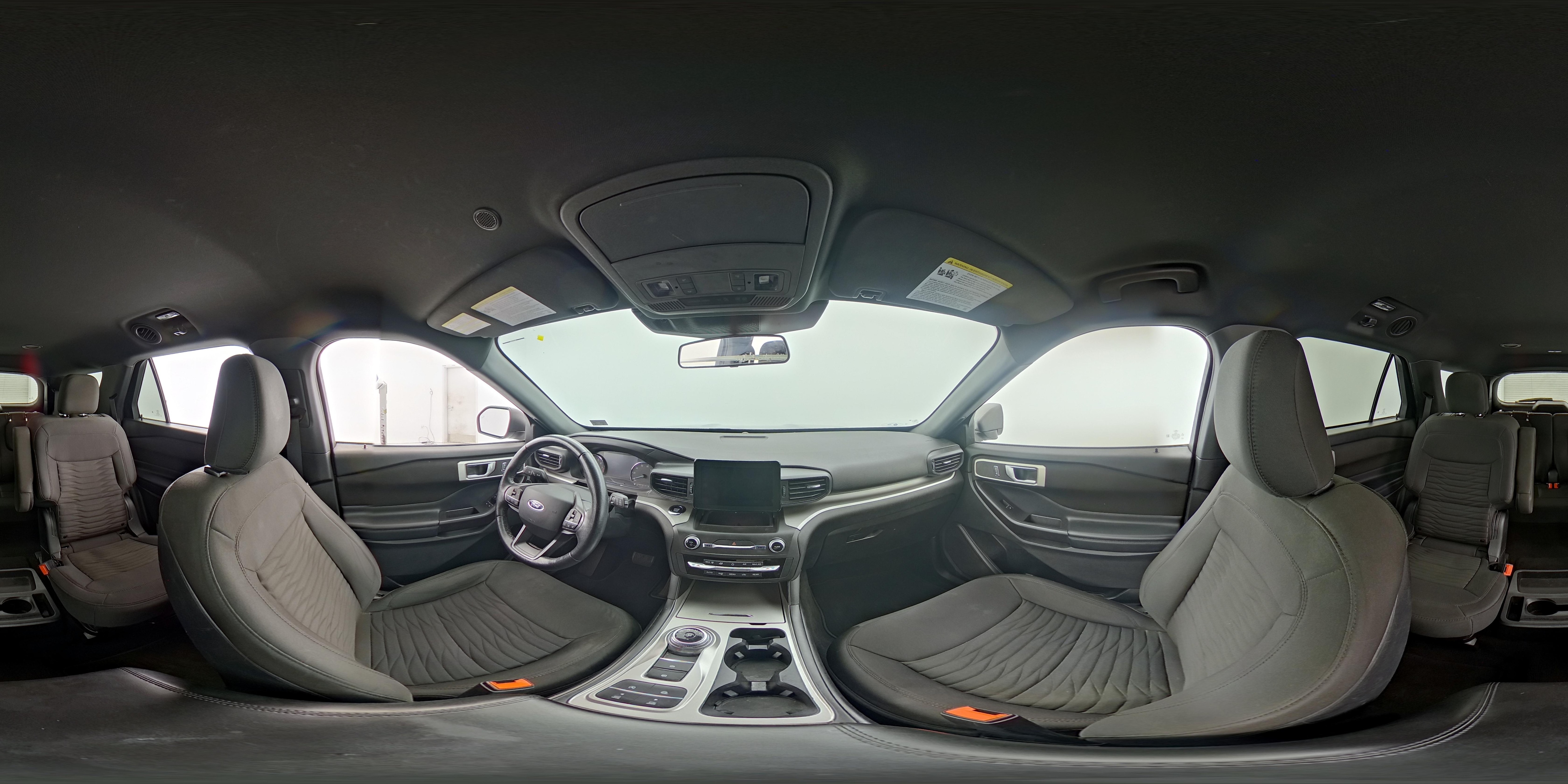 2020 Ford Explorer XLT - Photo 26