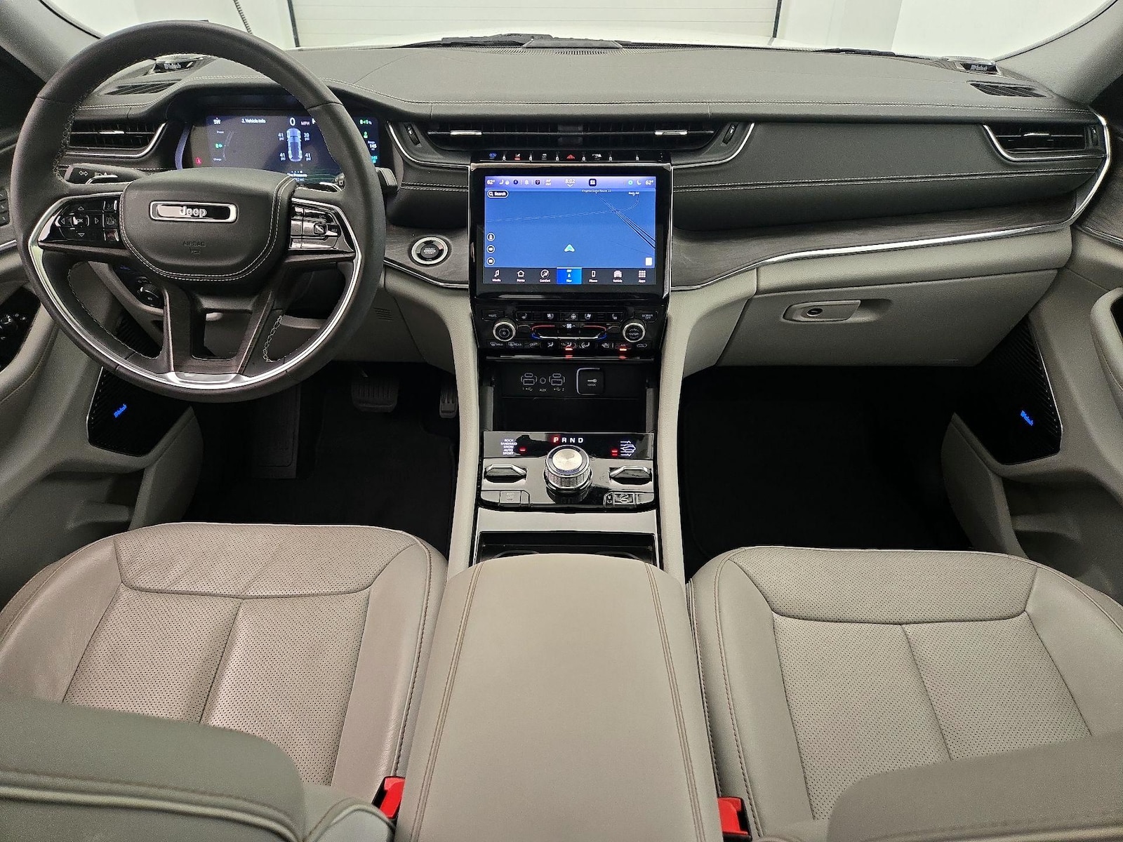 2022 Jeep Grand Cherokee Overland 4xe - Photo 10