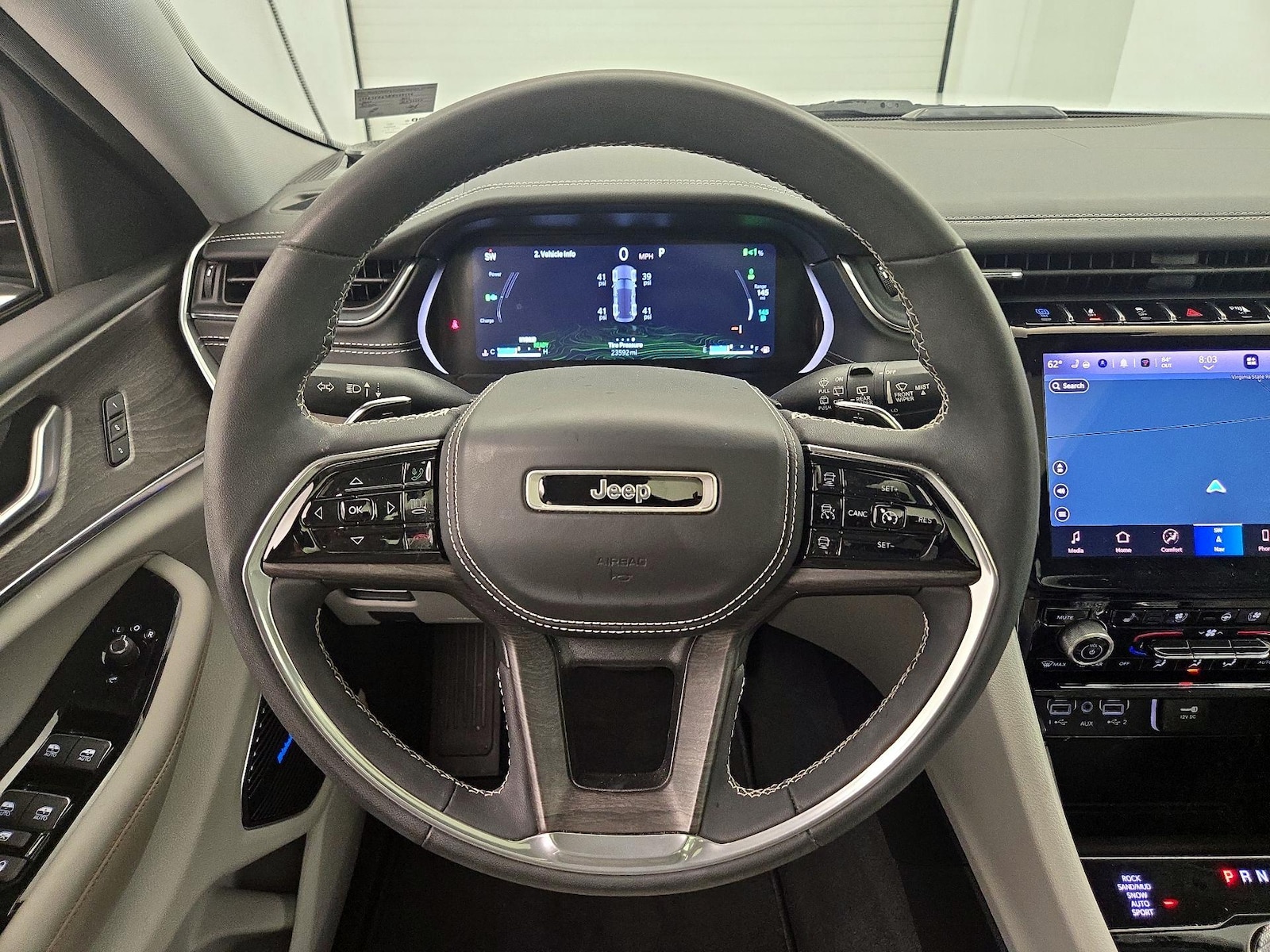 2022 Jeep Grand Cherokee Overland 4xe - Photo 11