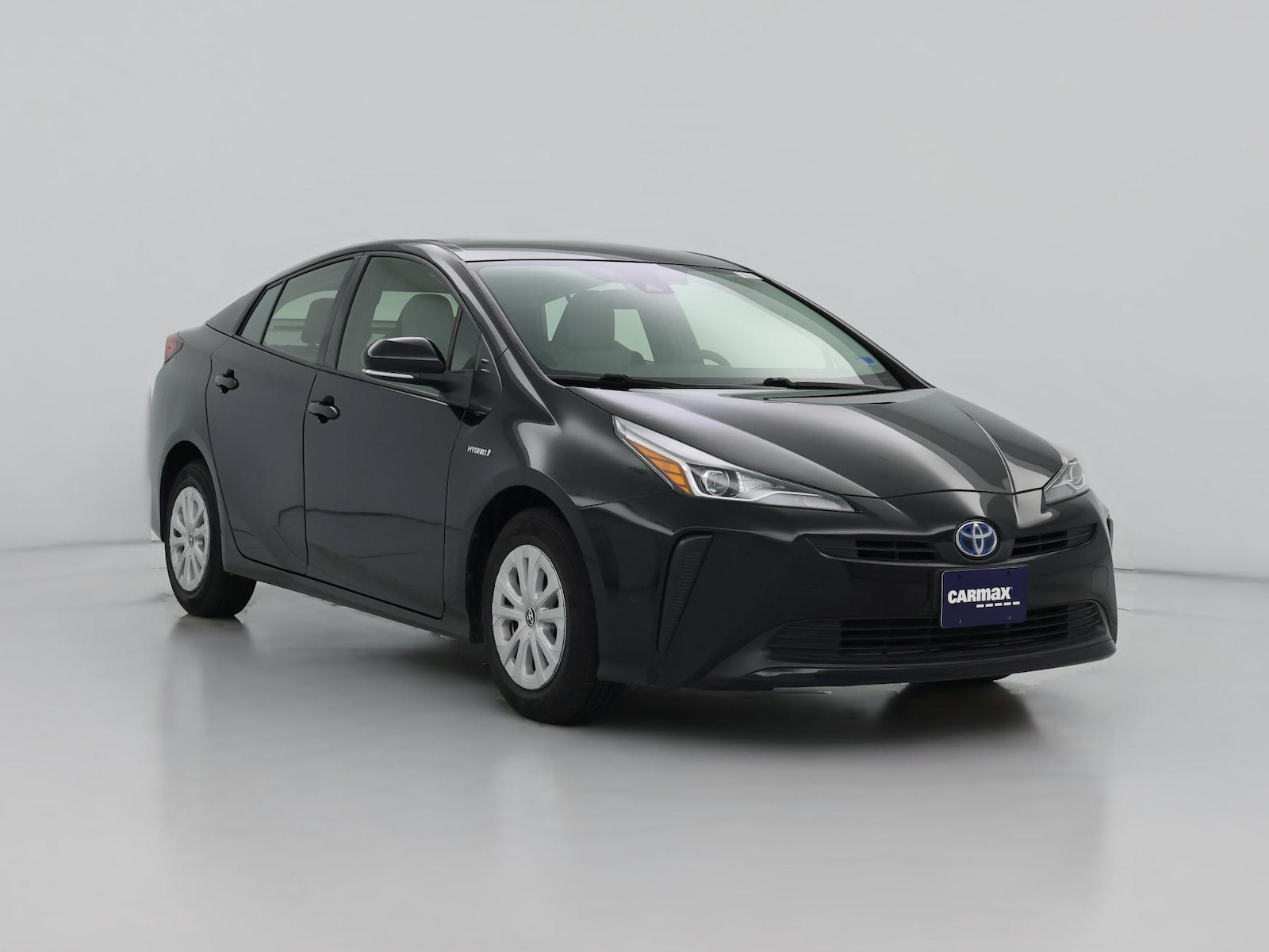 2021 Toyota Prius L Eco - Photo 1