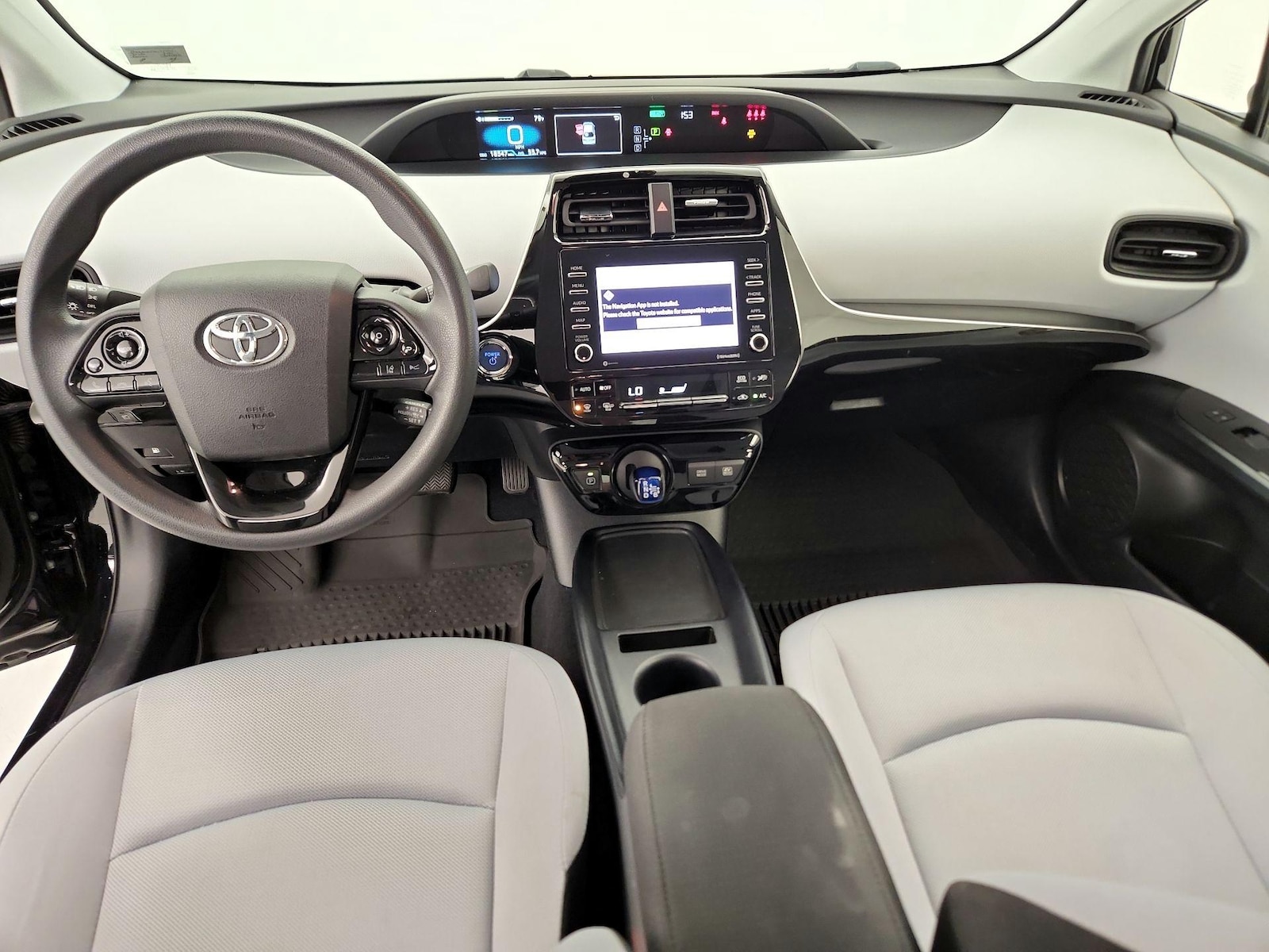 2021 Toyota Prius L Eco - Photo 10