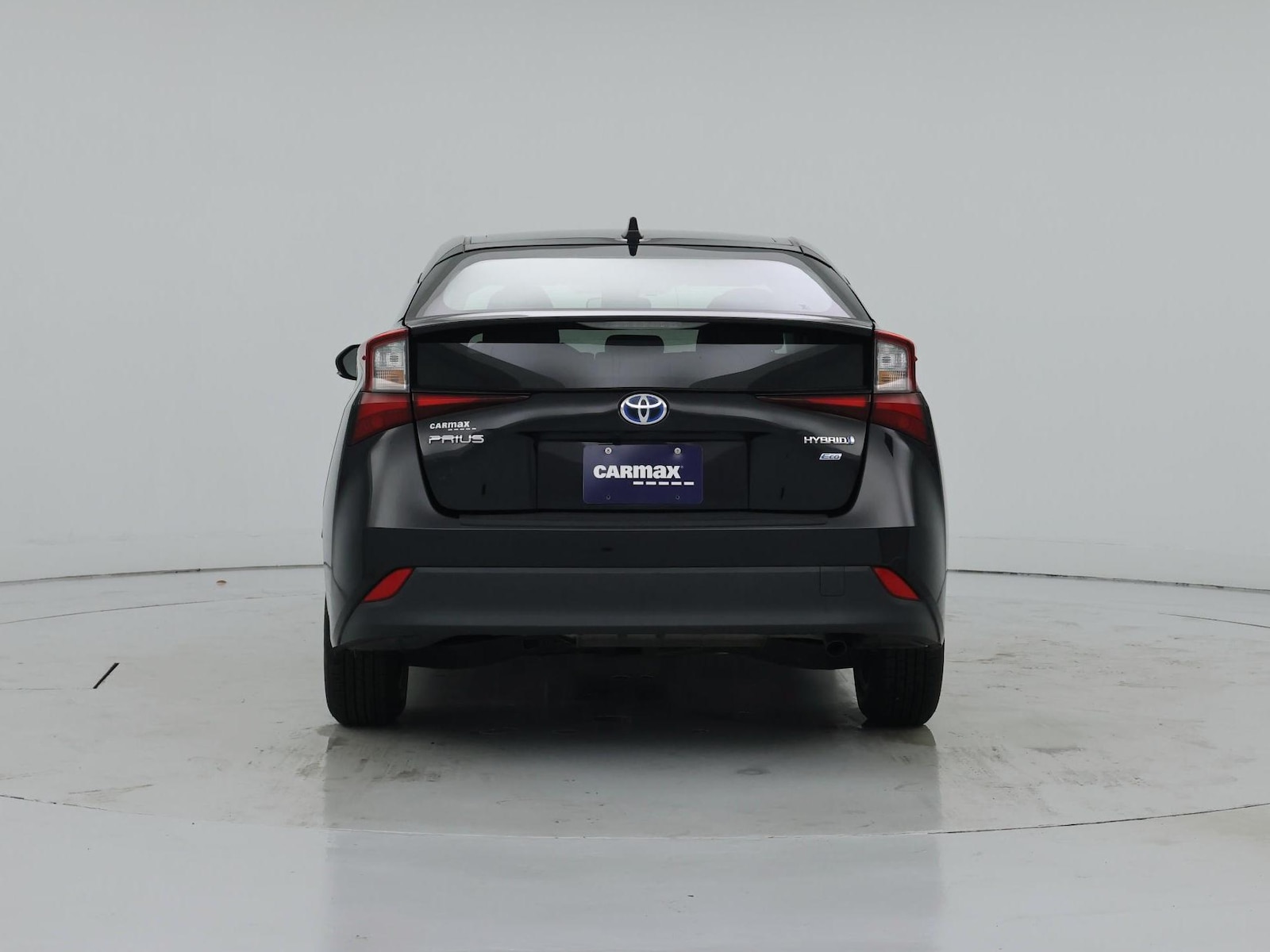 2021 Toyota Prius L Eco - Photo 7