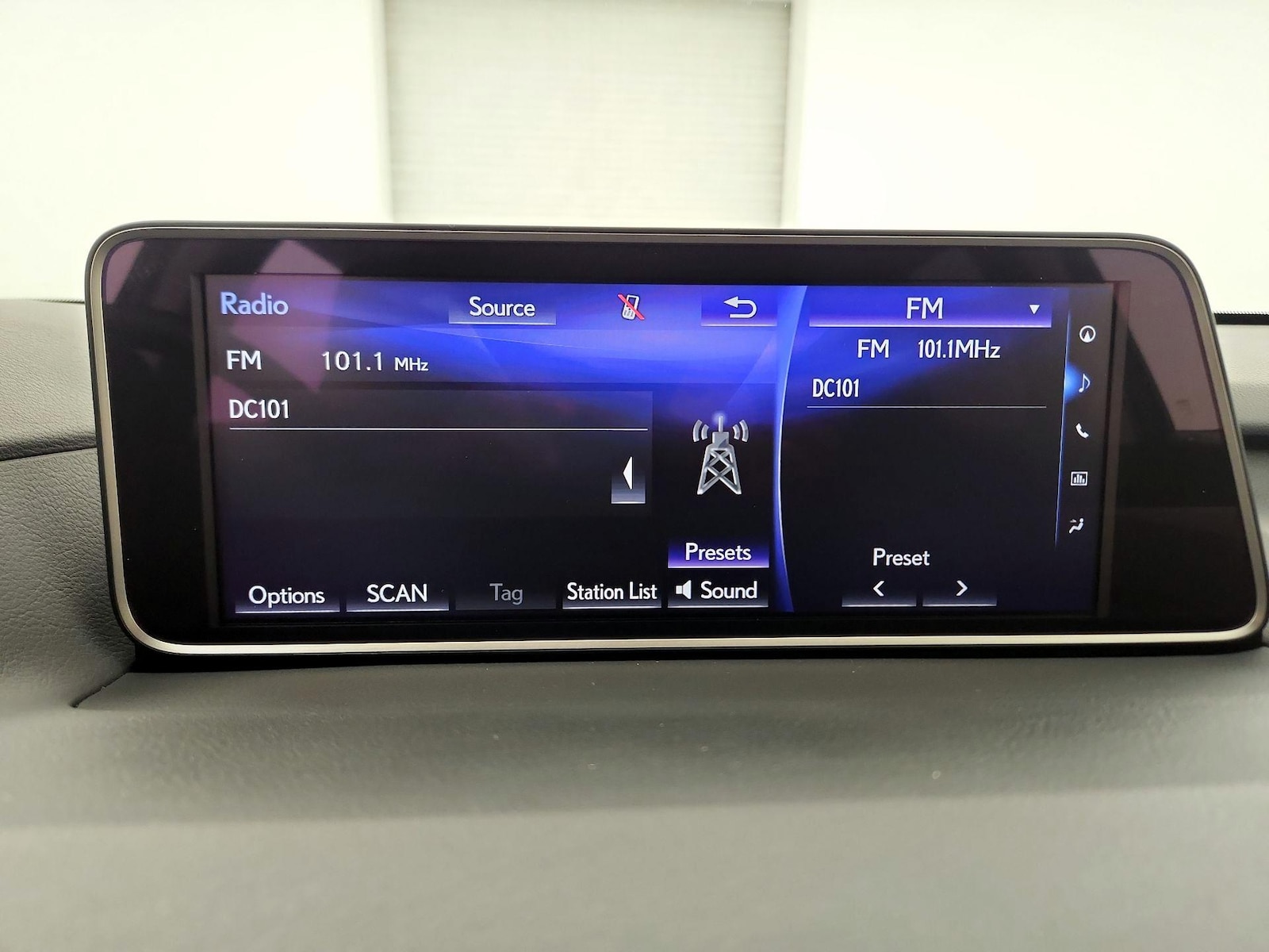 2017 Lexus RX 350 - Photo 17