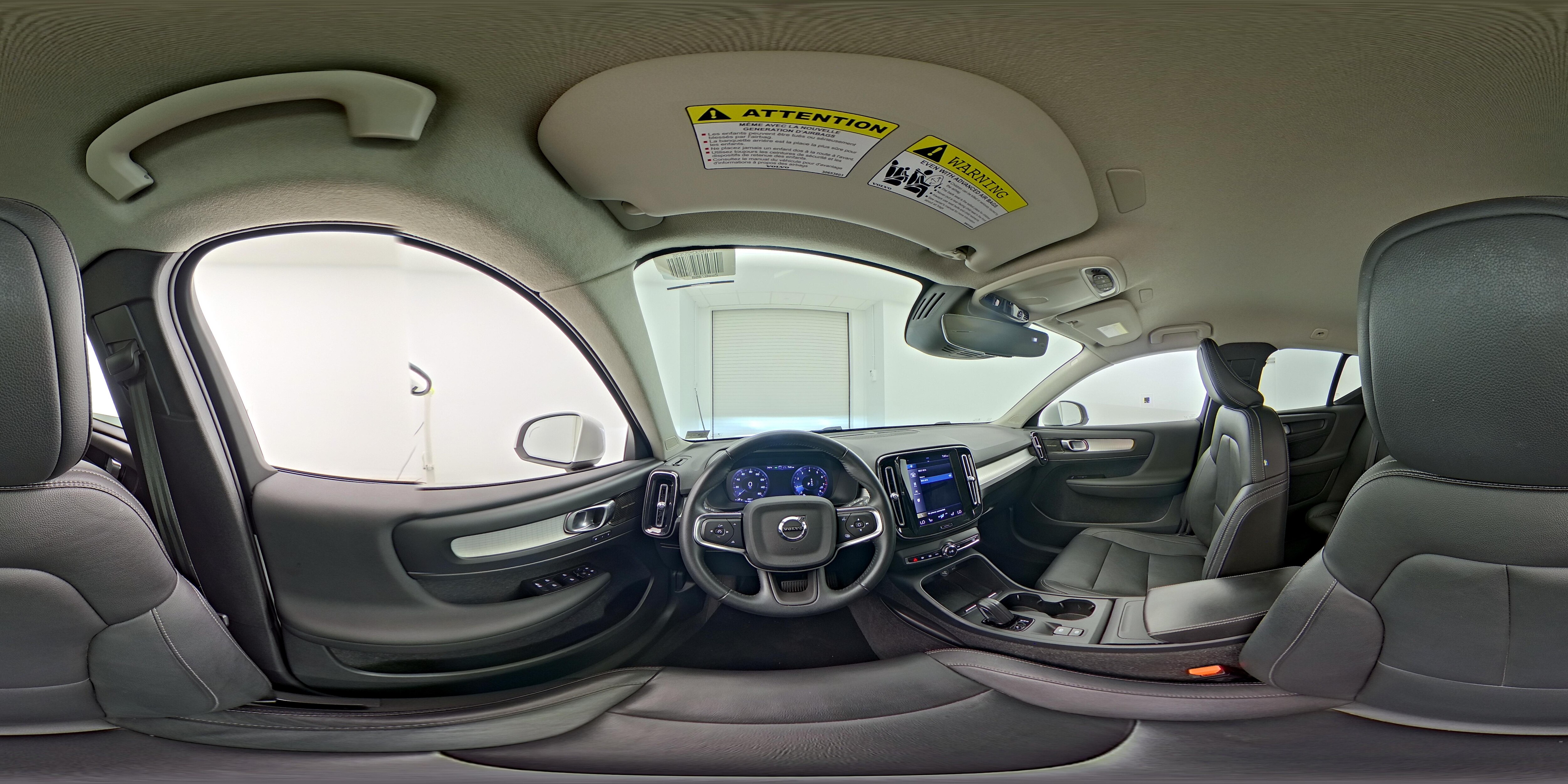 2021 Volvo XC40 Momentum - Photo 27