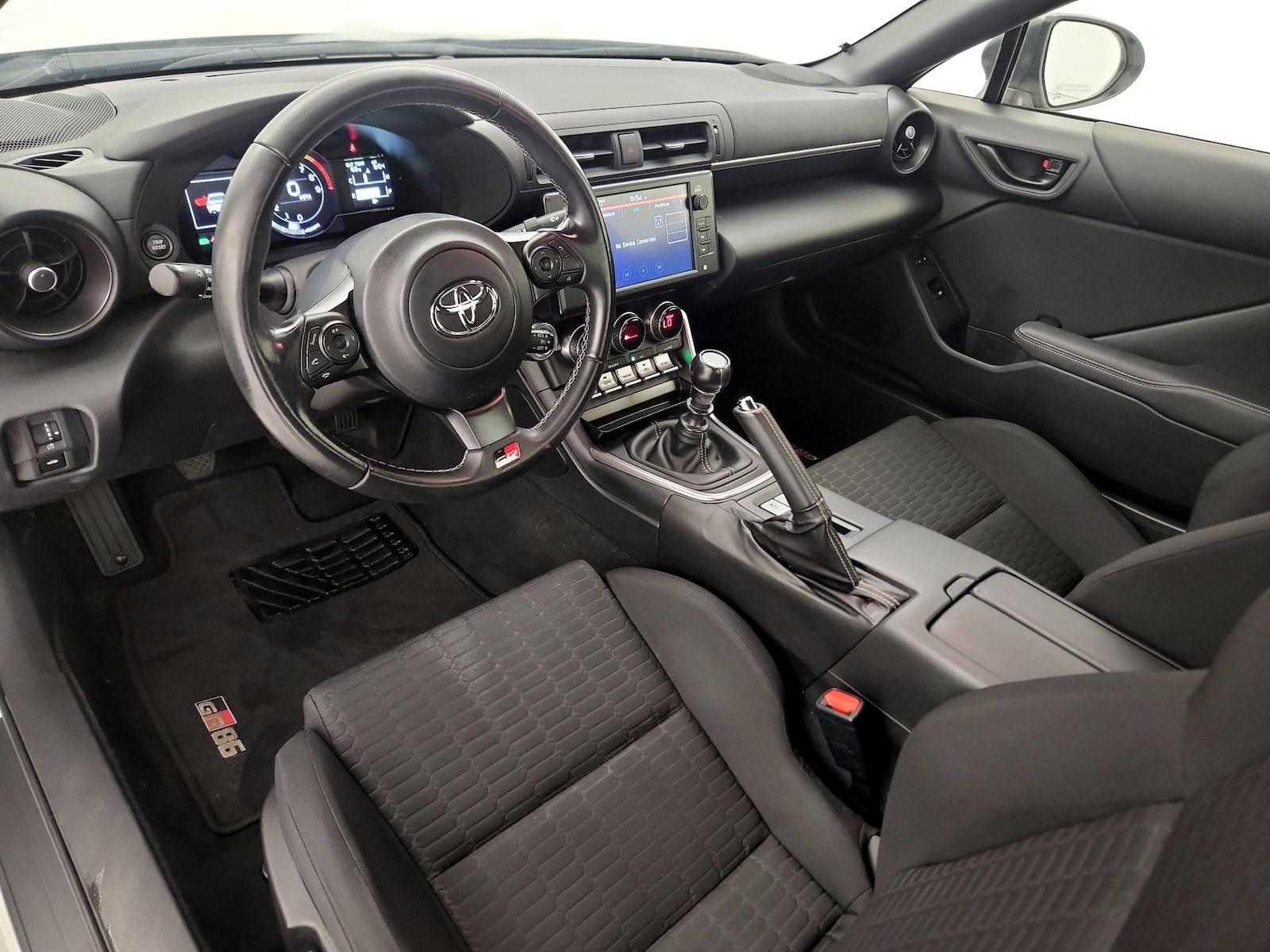 2023 Toyota GR86 Base - Photo 10