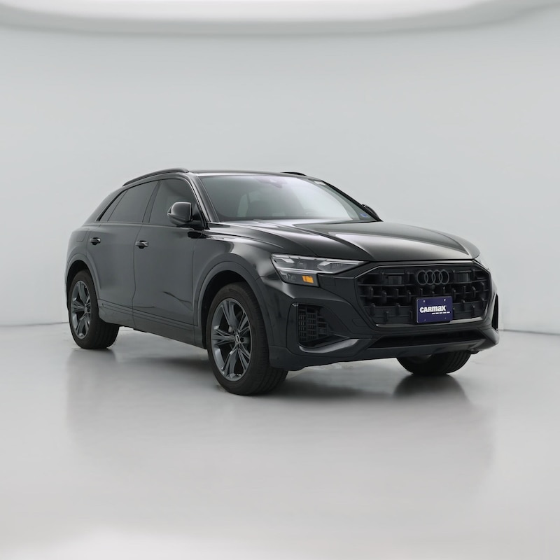 2026 Audi Q8 Premium