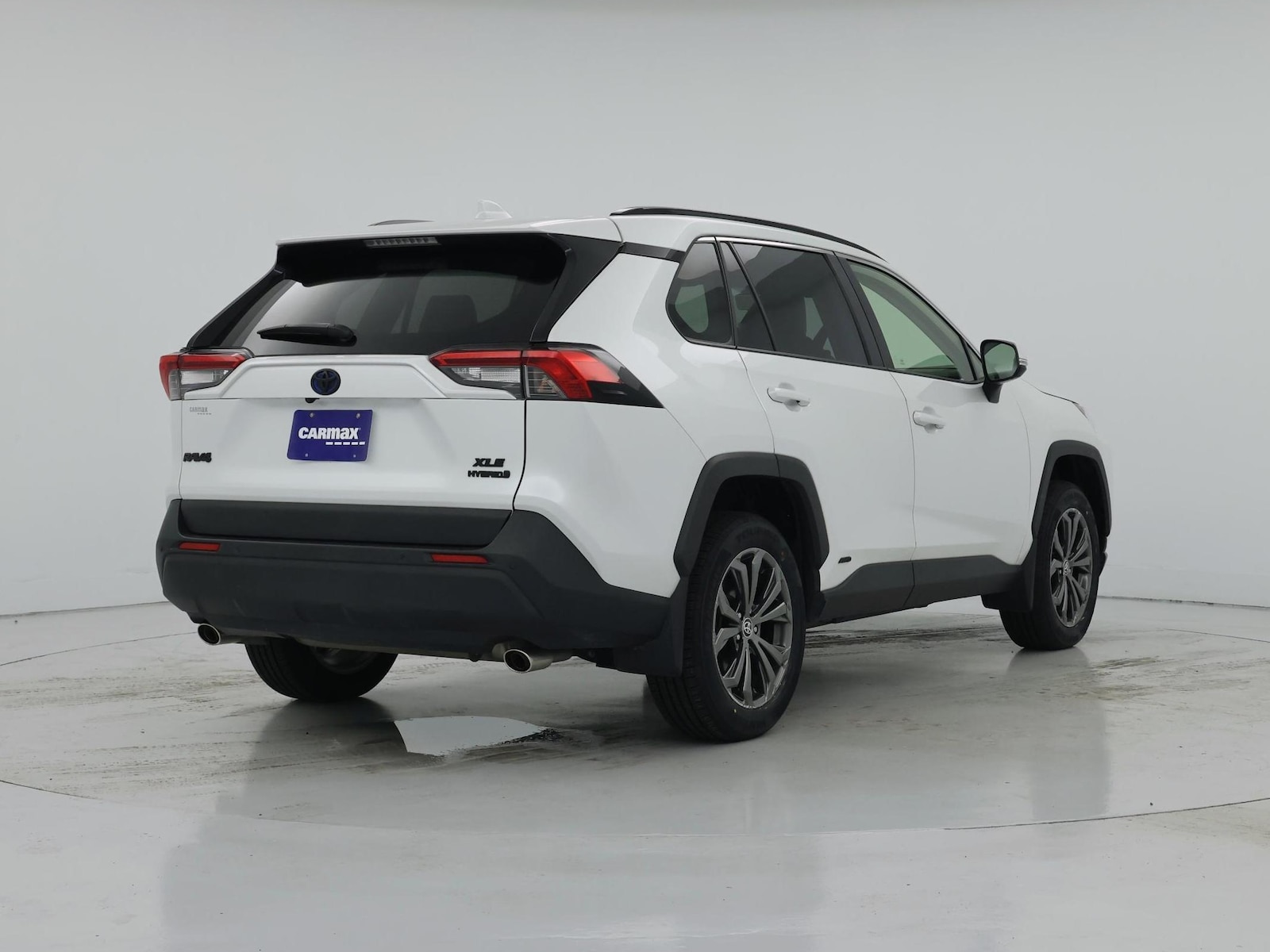 2024 Toyota RAV4 XLE Premium - Photo 9