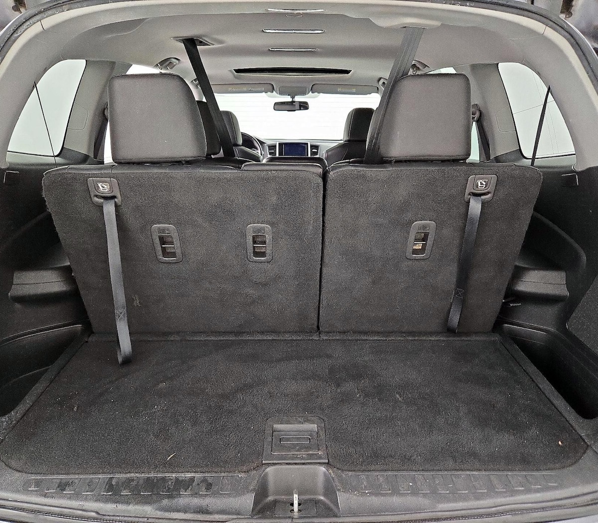 Trunk/Cargo (Seats Up)